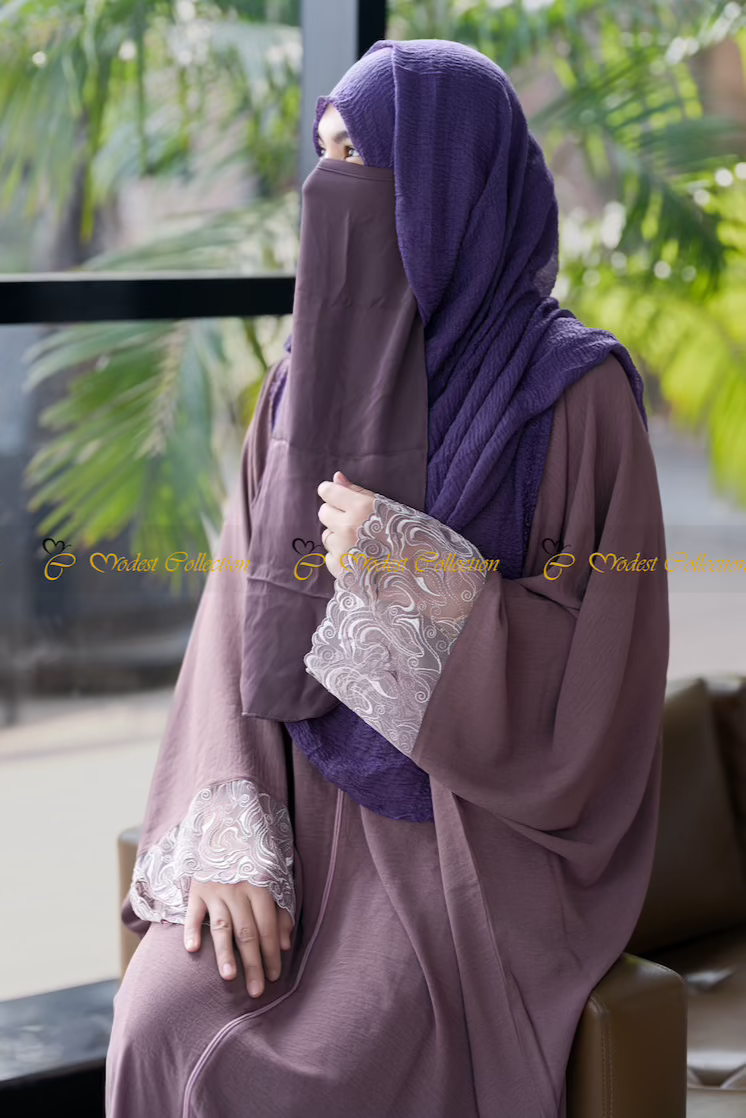 Elegant Lace Trim Burgundy Kaftan Dress for Women - Perfect for Summer Beach Vacations, Pool Parties & Boho Chic Outfits