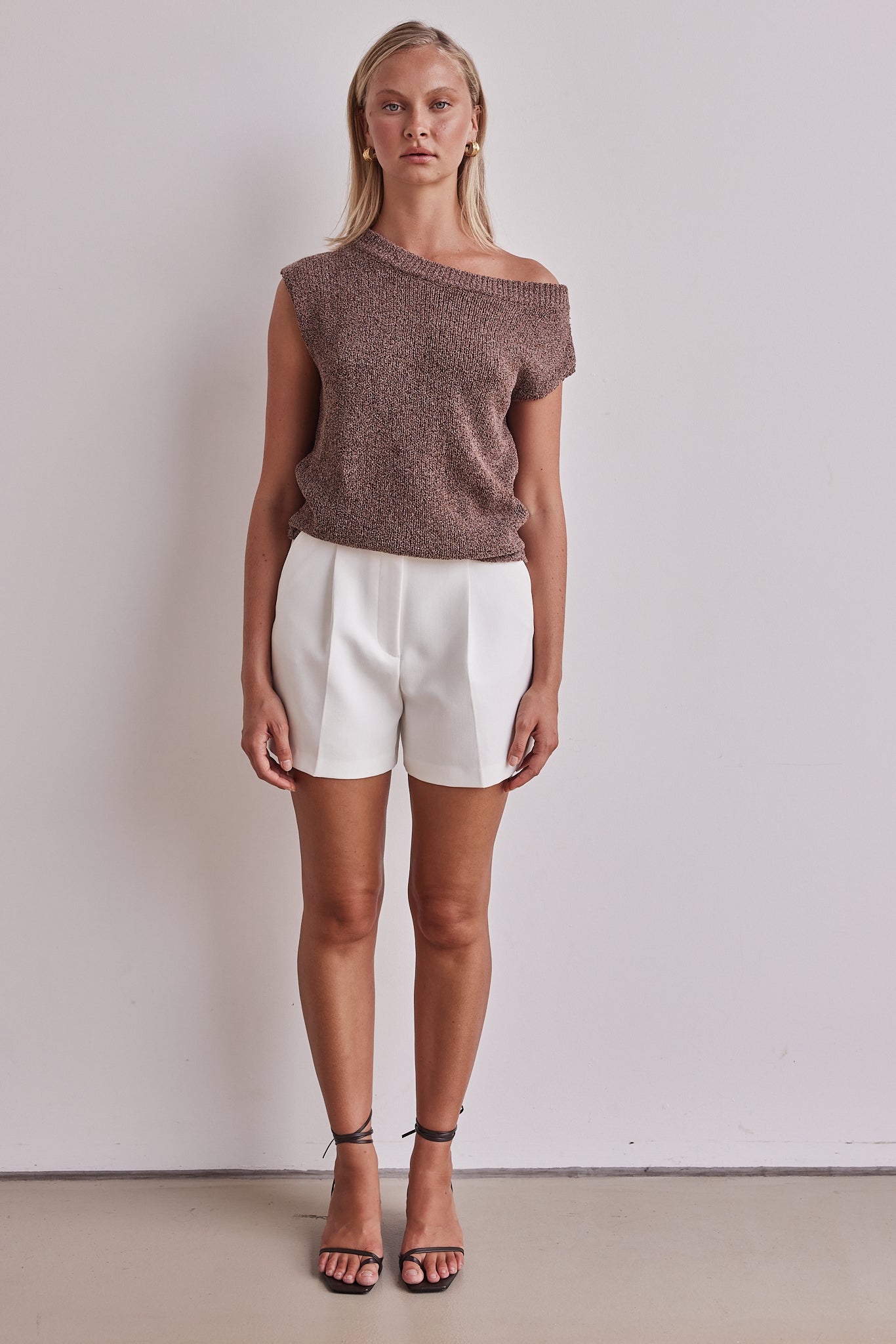 Lucie Knit Top Women's Casual Long Sleeve Sweater Chocolate Brown - Perfect for Fall Outfits, Office Wear & Coffee Dates