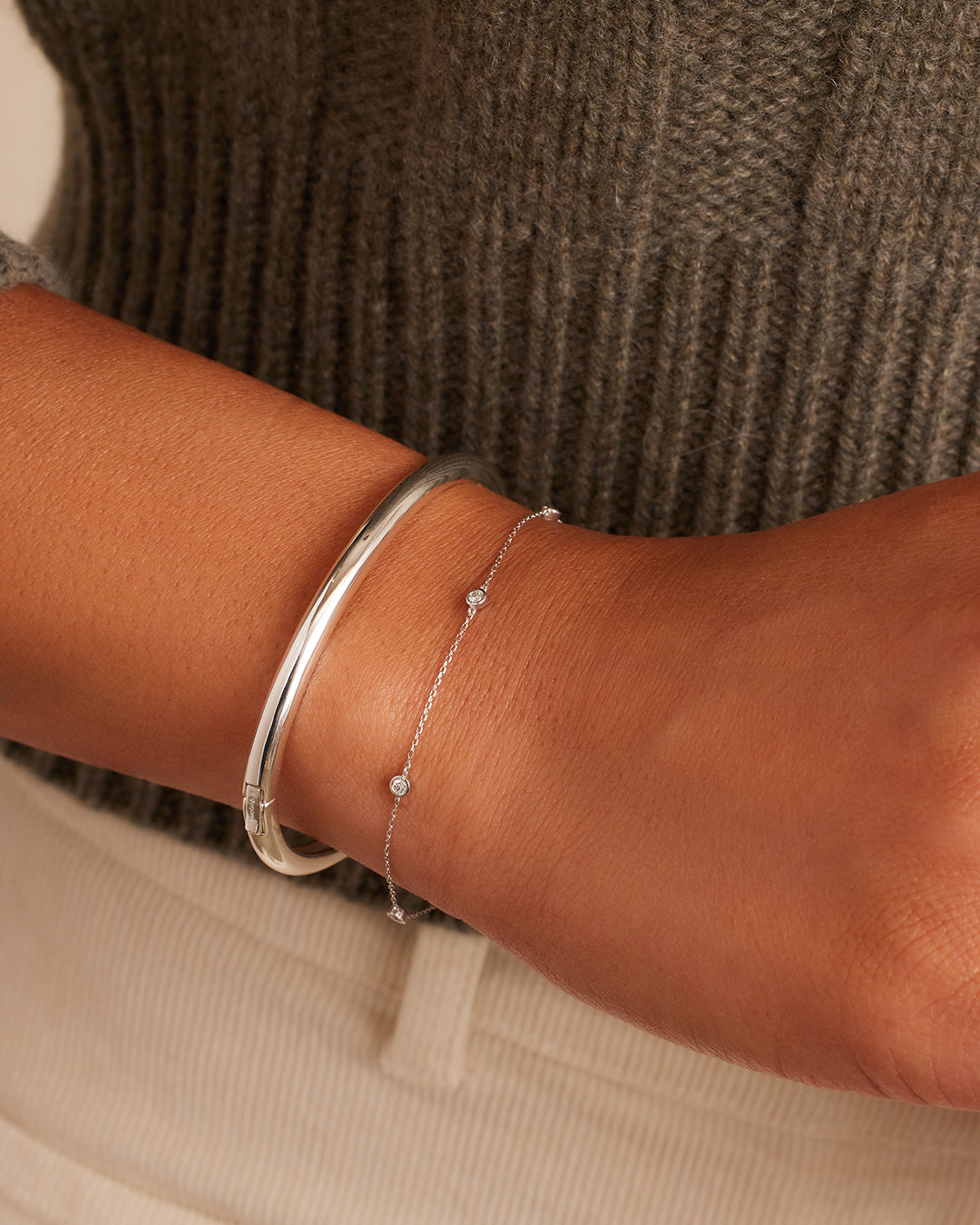 Paseo Cuff Bracelet - Elegant Adjustable Bangle for Women - Perfect for Casual Wear, Office & Special Occasions