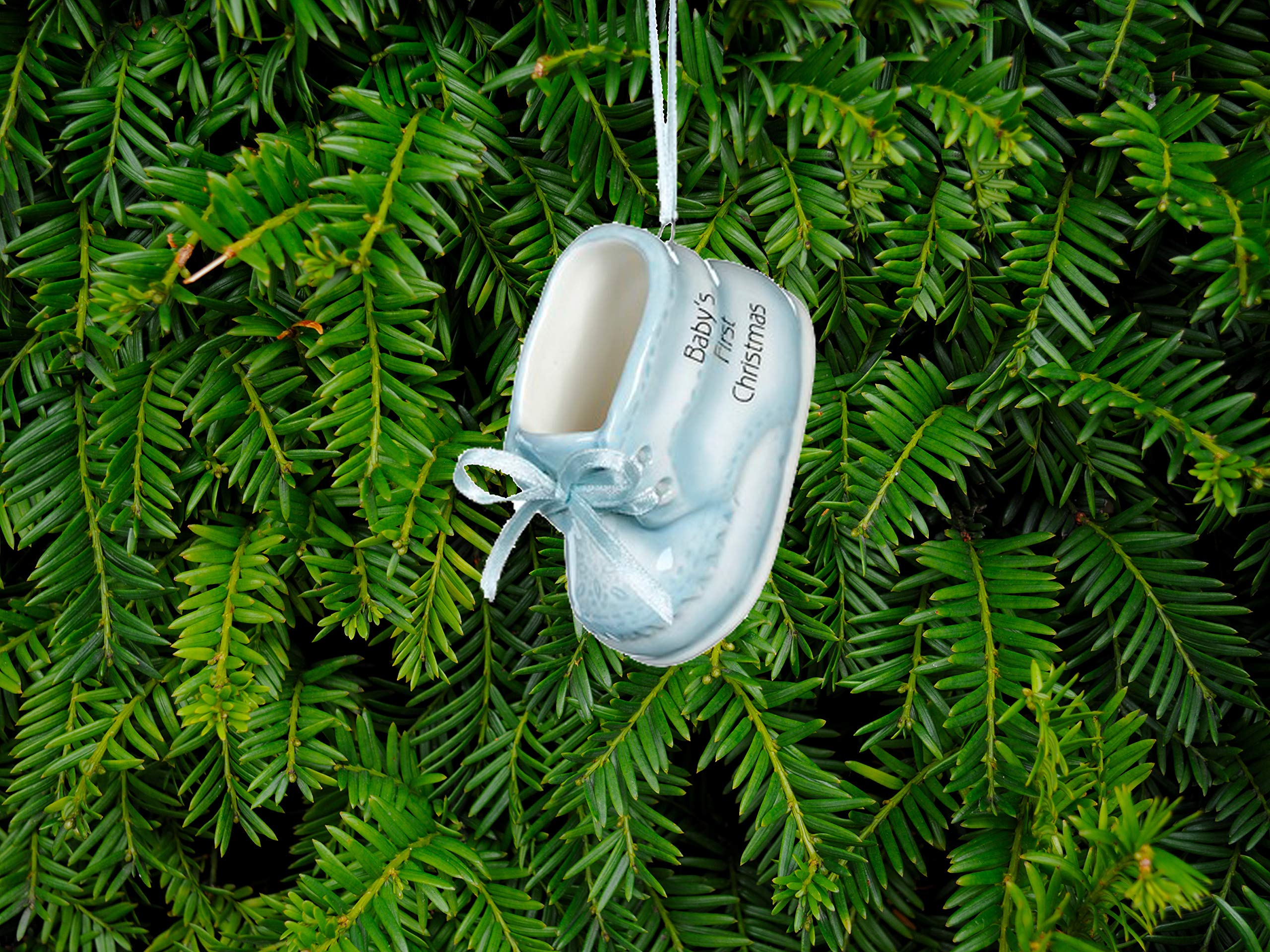 Baby Boy's First Christmas Ornament - Blue Baby Shoe Holiday Tree Decoration | Christmas Gift for Newborns & Parents | Perfect for Xmas Tree Decor, Baby Showers & Keepsake Memory Boxes