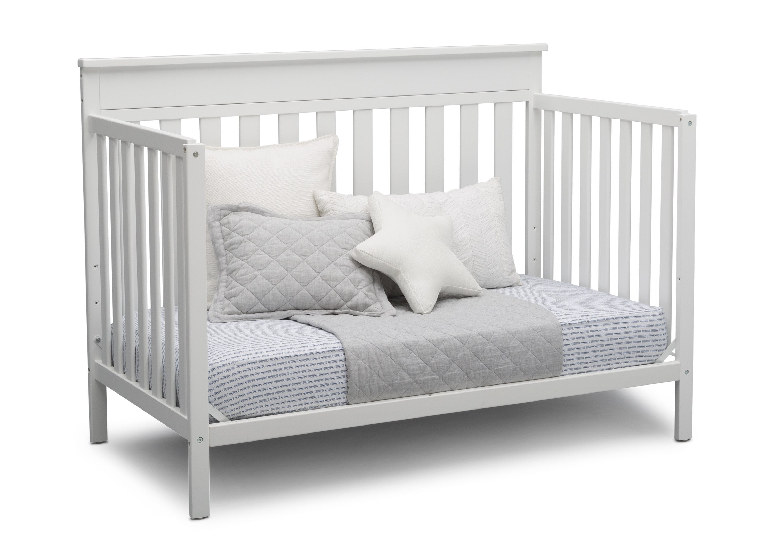 Kingswood 4-in-1 Convertible Baby Crib - Toddler Bed, Daybed & Full-Size Frame | Safe Nursery Furniture for Newborns to Teens (Perfect for Baby Rooms, Daycare Centers & Guest Rooms)