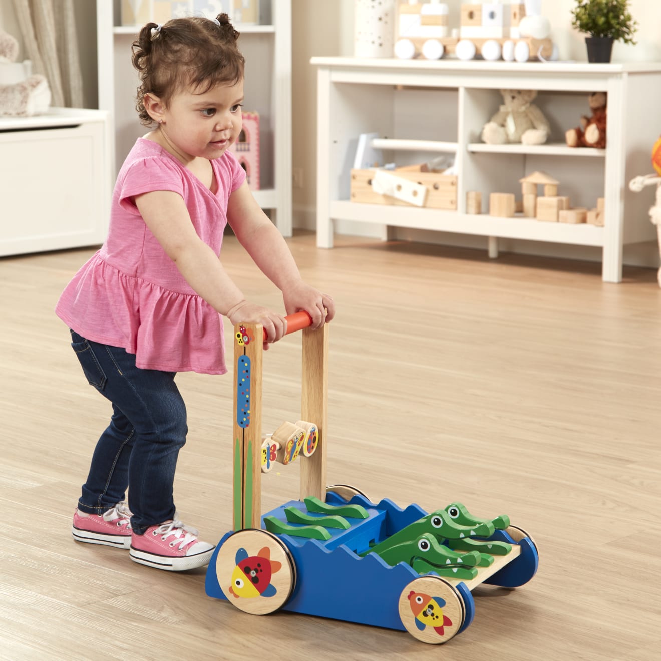 Chomp & Clack Alligator Push Toy - Fun Wooden Walking Alligator Toy for Toddlers, Kids Learning & Development - Perfect for Indoor Play, Outdoor Activities & Early Childhood Education