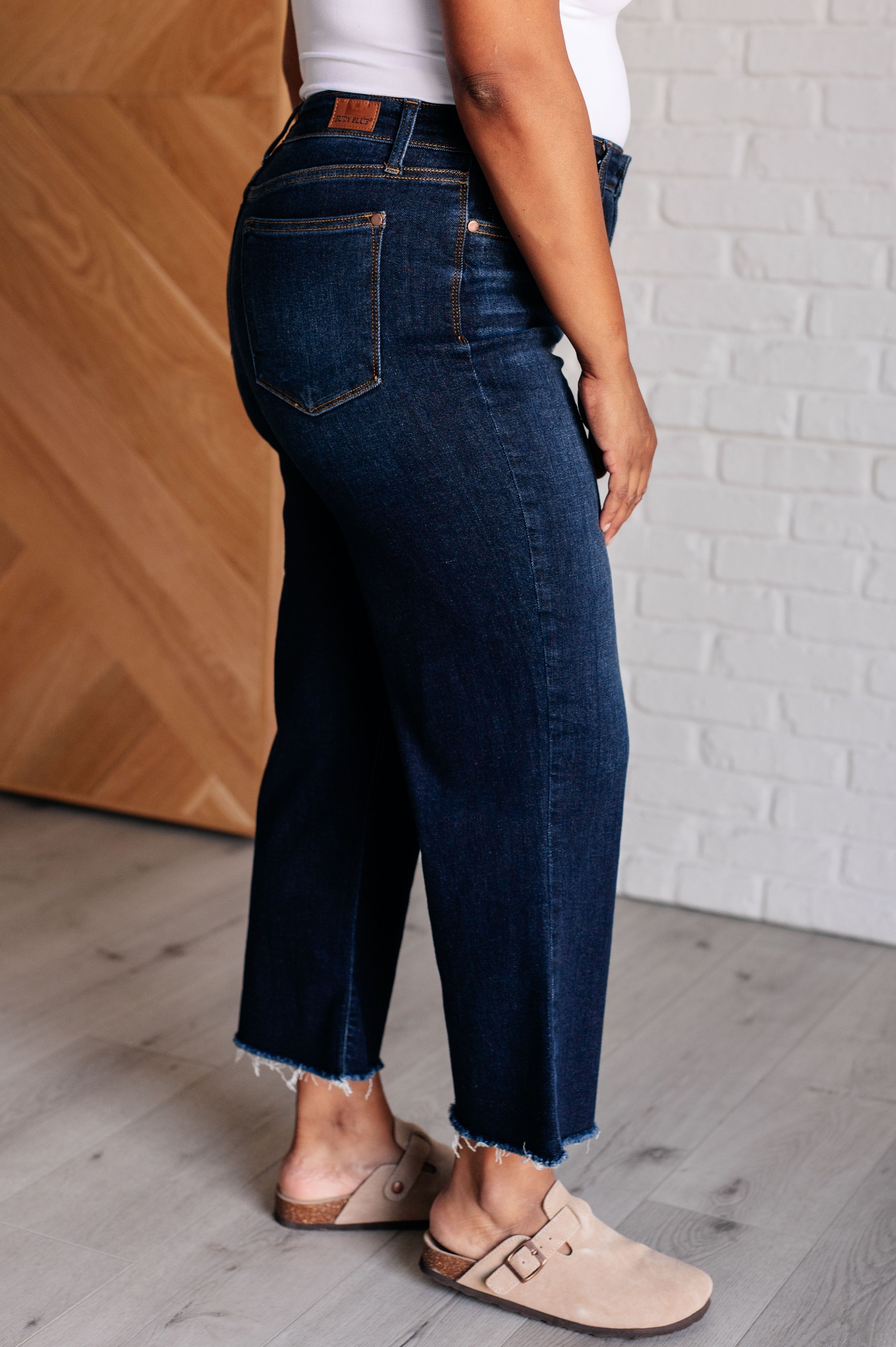 Madeline High Rise Cropped Wide Leg Jeans for Women - Stretch Denim Pants with Comfortable Fit - Perfect for Casual Outfits, Workwear and Street Style Fashion
