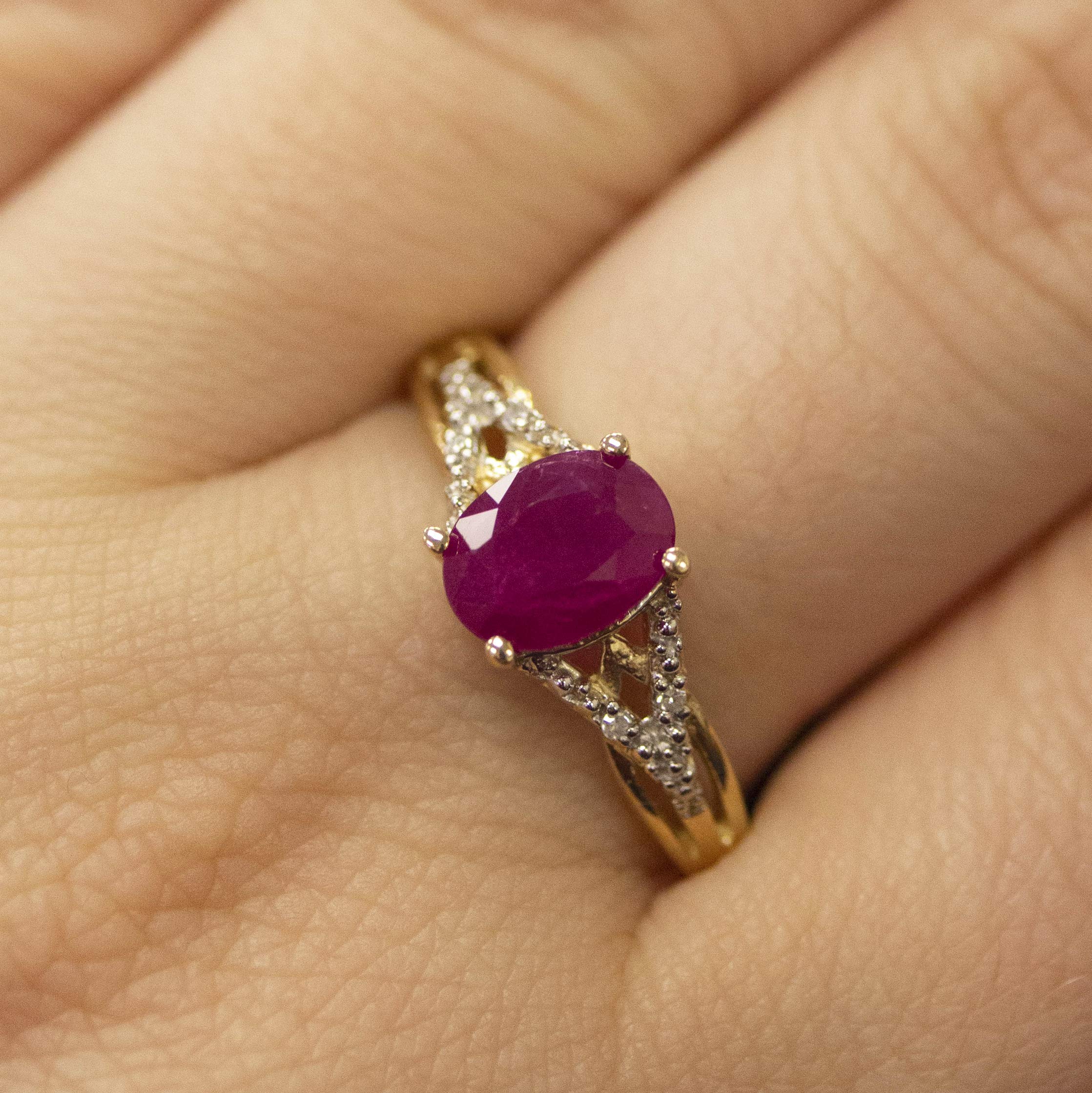 10K Yellow Gold Ruby and Diamond Ring for Women - Elegant Vintage Style Jewelry for Engagement, Anniversary, and Special Occasions