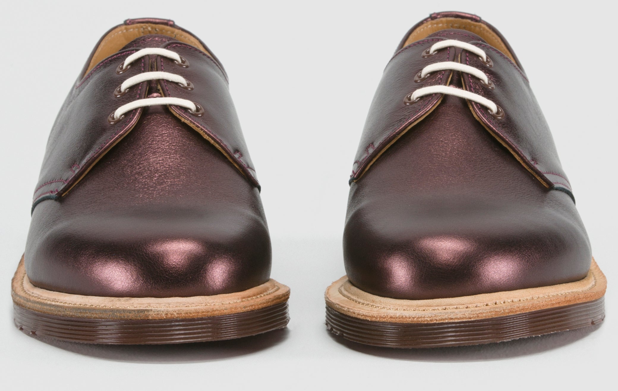 Dr. Martens 1461 Cherry Red Smooth Leather Unisex Oxford Shoes - Perfect for Casual Wear, Work & Punk Fashion