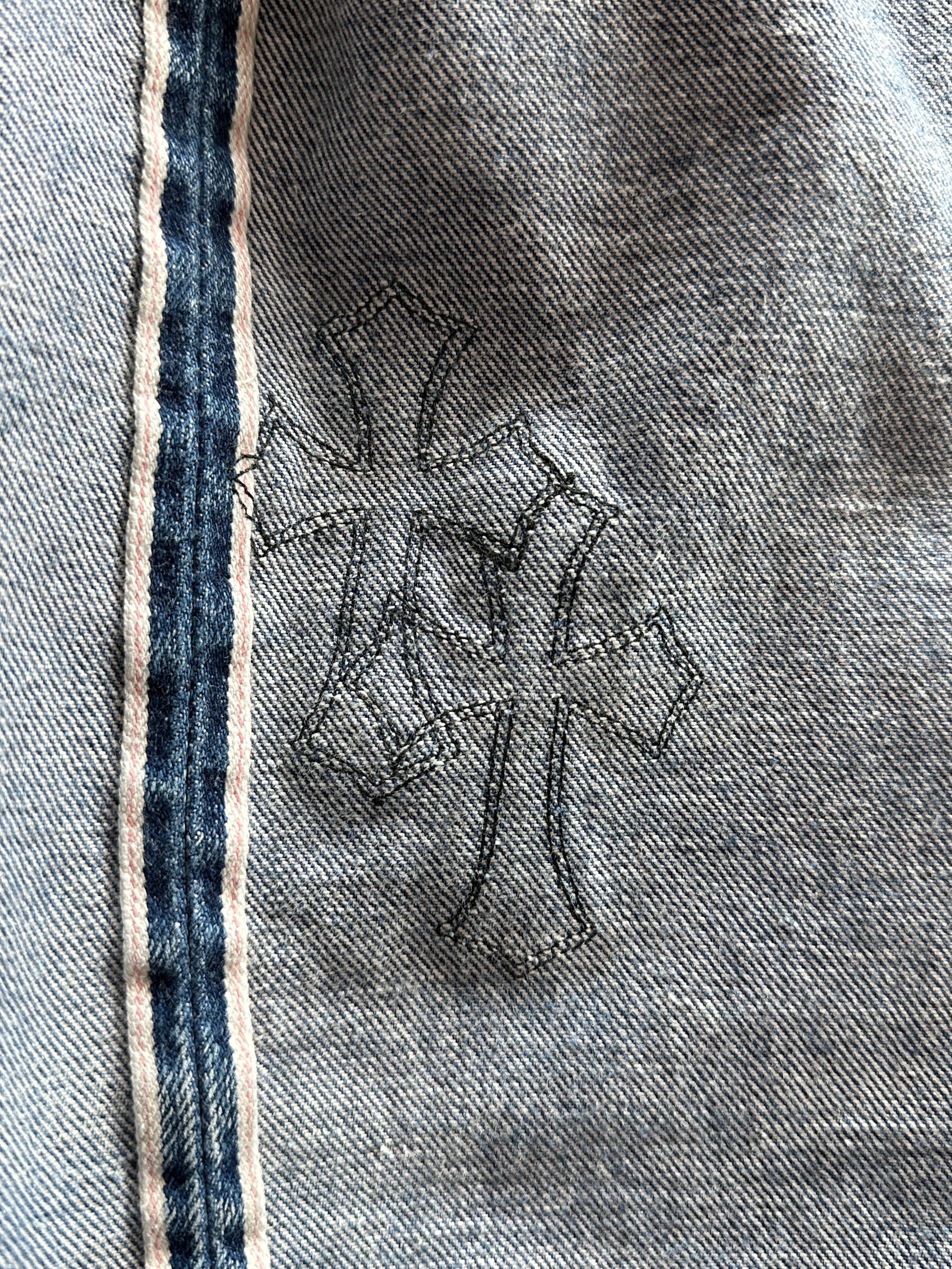 Chrome Hearts x Levi's Blue & Black Cross Patch Denim Jeans for Men & Women - Stylish Vintage Distressed Skinny Jeans for Casual Wear & Night Out
