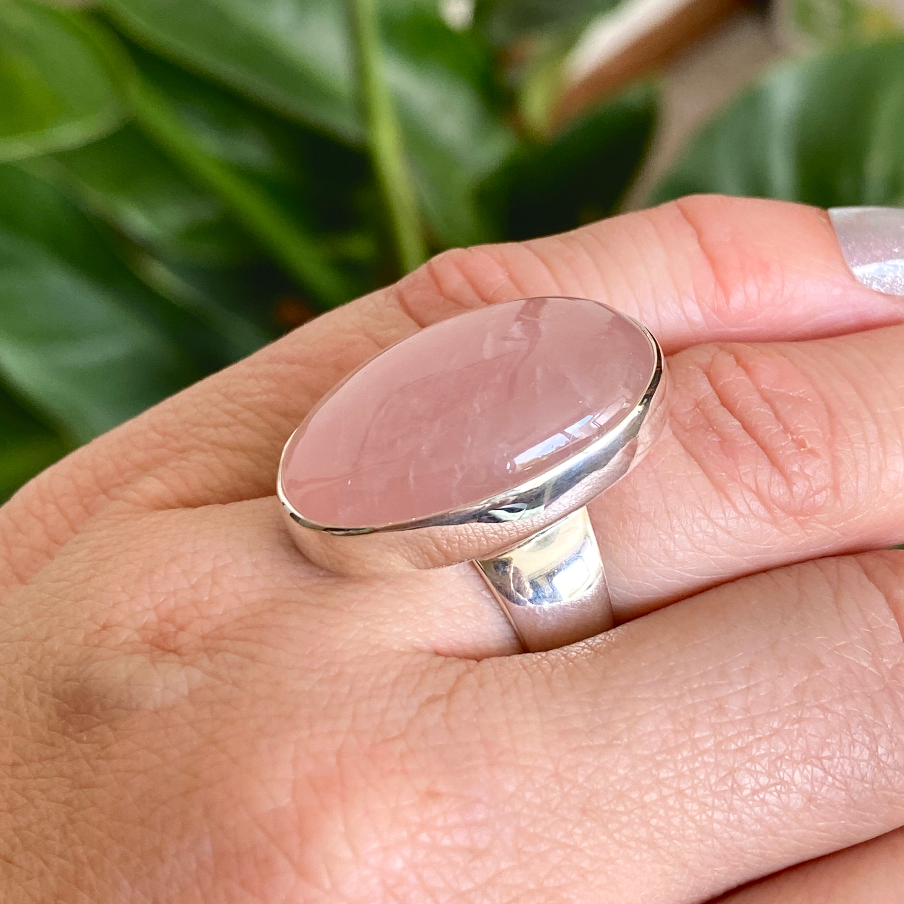 Rose Quartz Oval Cabochon Ring - Size 6 - KRGJ3325 - Elegant Healing Crystal Jewelry for Women, Perfect for Meditation, Gifts & Everyday Wear