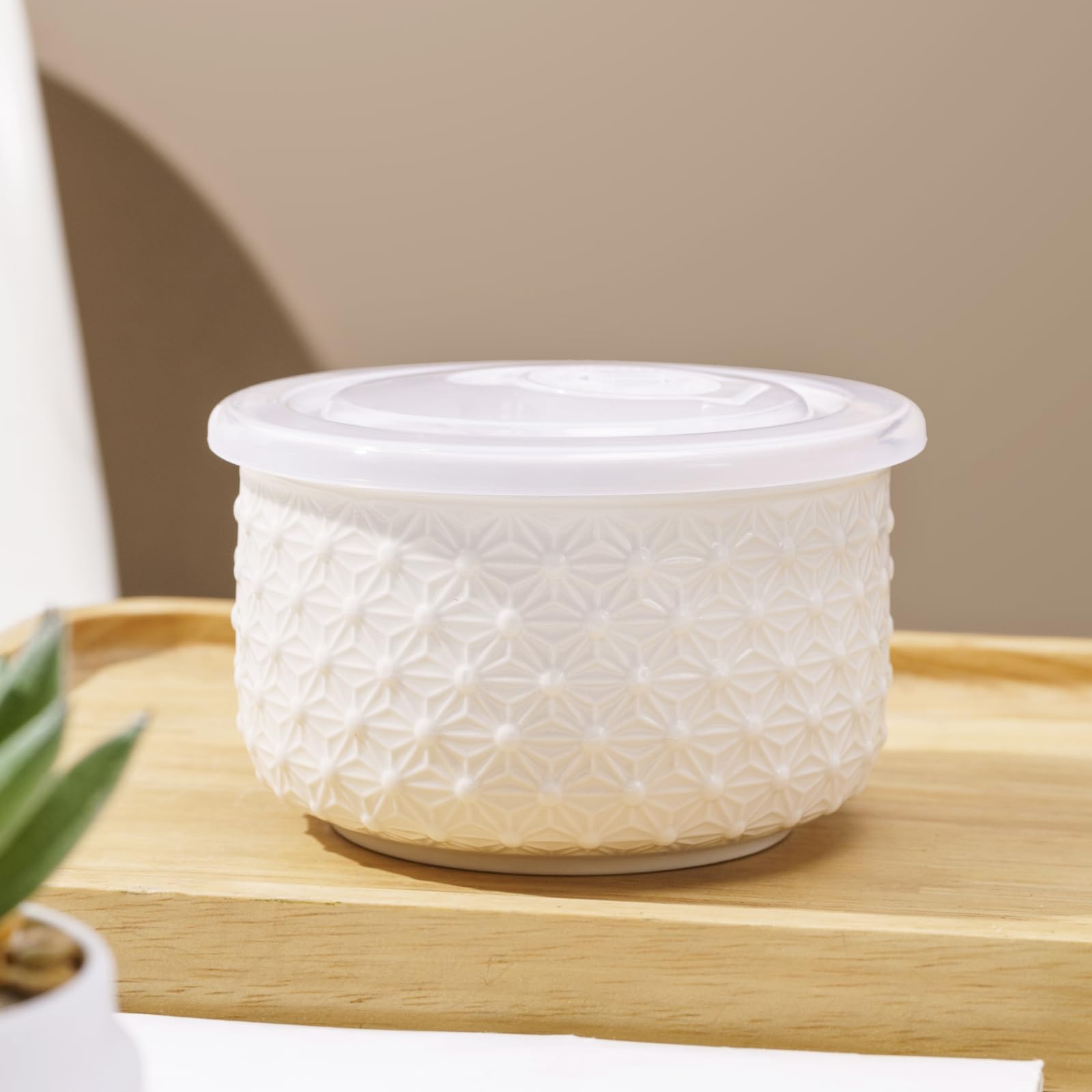 4-Piece 10 oz Oven-Safe Porcelain Ramekins with Lids - Large White Souffle & Creme Brulee Baking Dishes - Multi-Use Ramekin Bowls for Sauces, Desserts, and Meal Prep - Perfect for Baking, Serving, and Food Storage