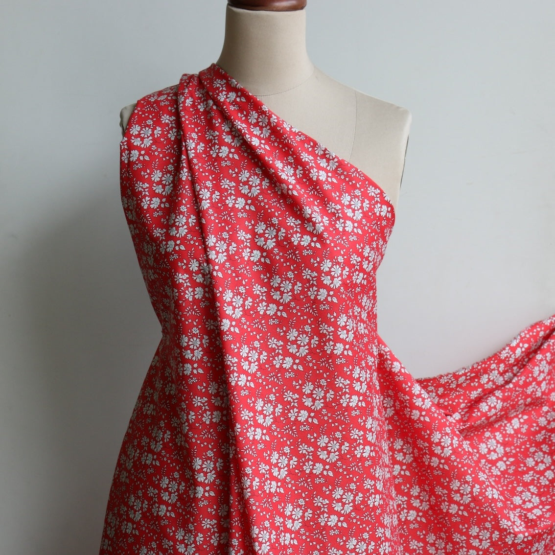 Capel Coral Red Liberty Tana Lawn™ Fabric - Premium Cotton for Dresses, Blouses & Summer Fashion | Perfect for Sewing, Quilting & DIY Projects