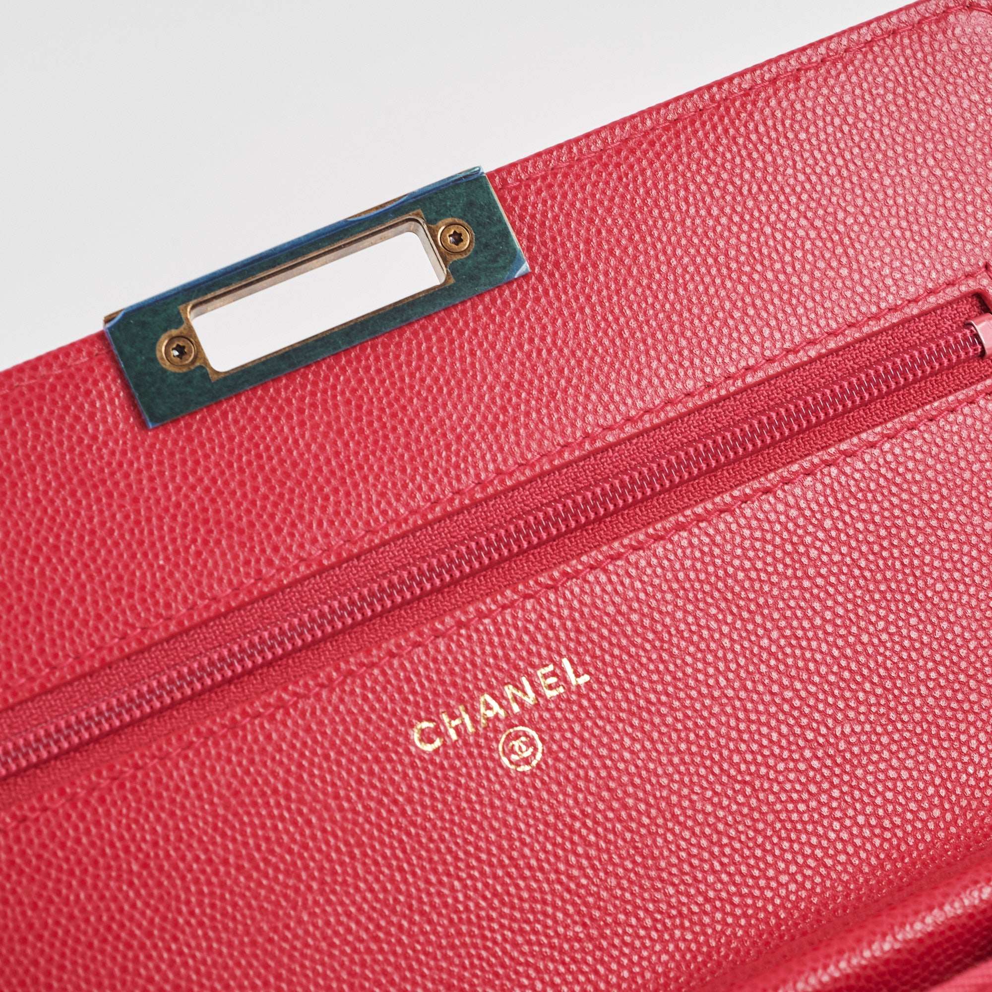 Chanel Caviar Leather Wallet on Chain - Pink Crossbody Bag for Women | Luxury Designer WOC for Evening Out & Special Occasions