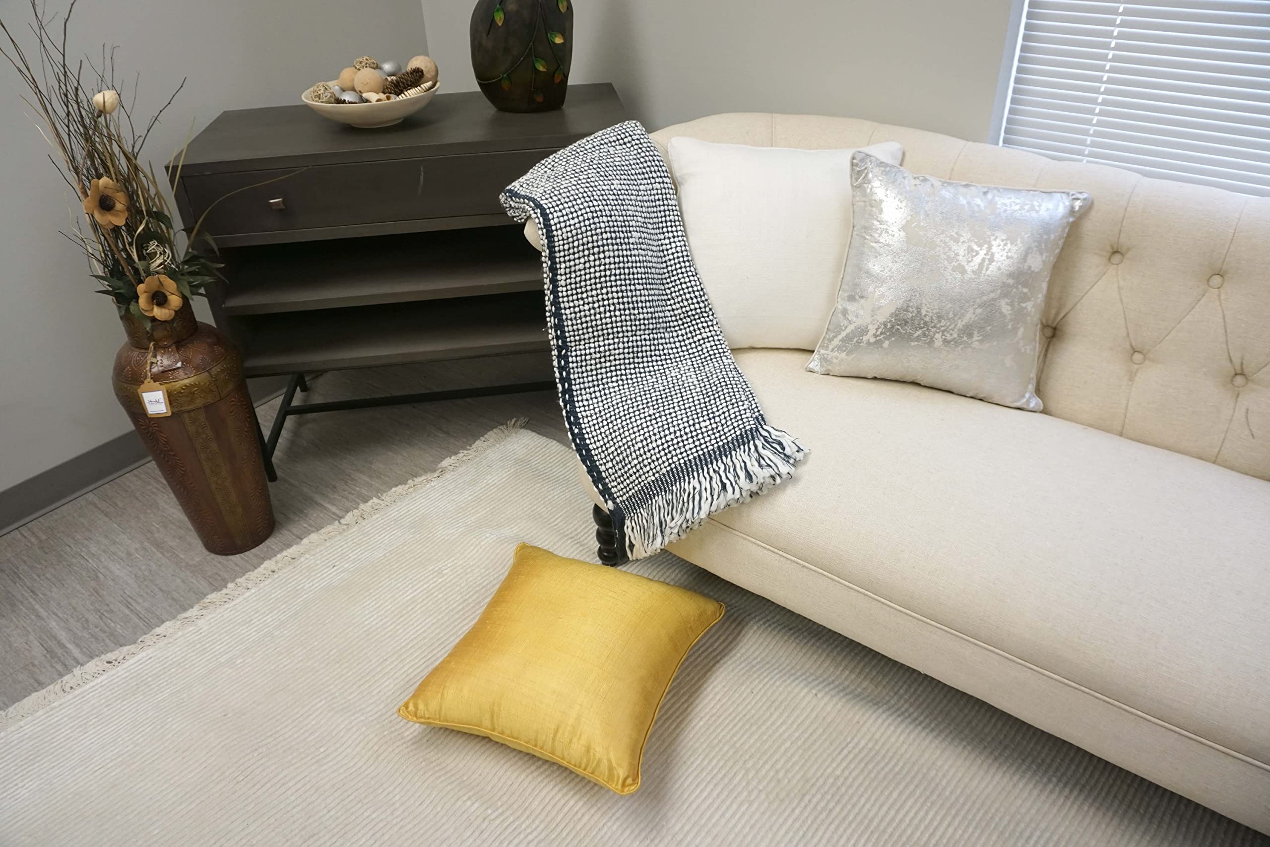 Handmade 100% Wool Throw Blanket for Sofa & Bed - Soft Luxury Blanket for Winter, Cozy Home Decor, Perfect Gift for Christmas