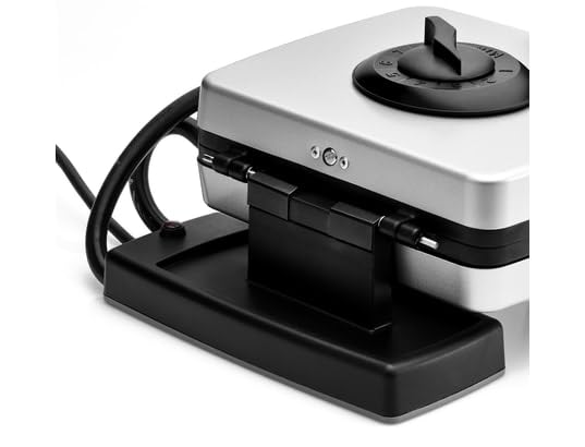 FRIFRI Waffle Maker - Non-Stick Electric Belgian Waffle Iron with Adjustable Temperature (Model: Fri022814512GRP) - Perfect for Breakfast, Brunch & Family Gatherings