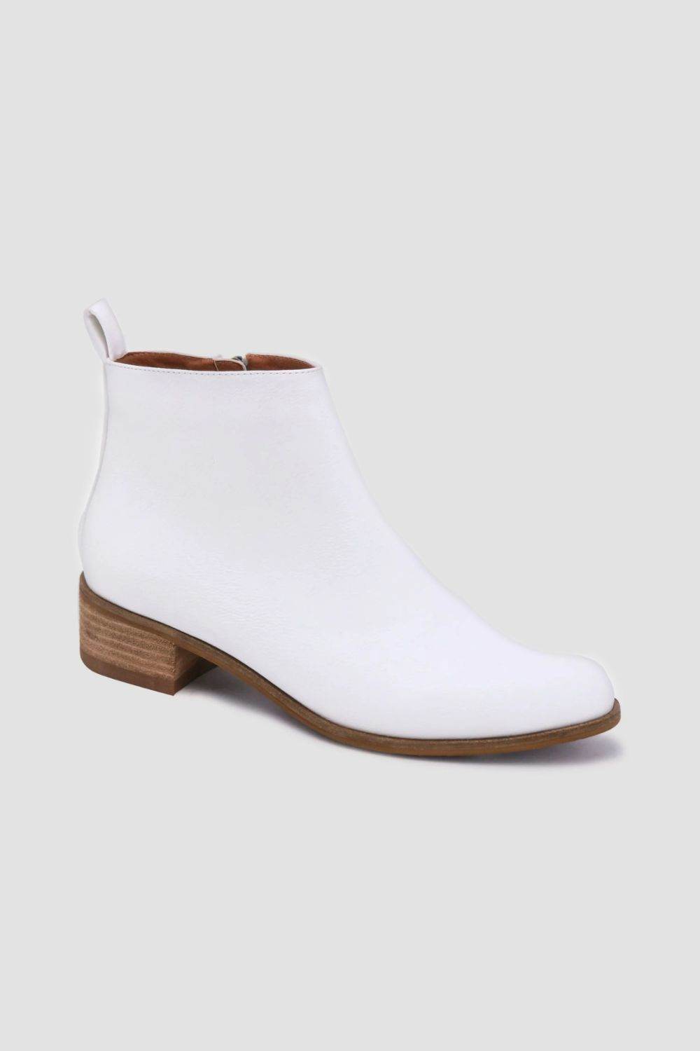 Beast Fashion Women's PU Leather Block Heel Ankle Boots - Comfortable Chunky Heel Shoes for Casual Outfits & Office Wear