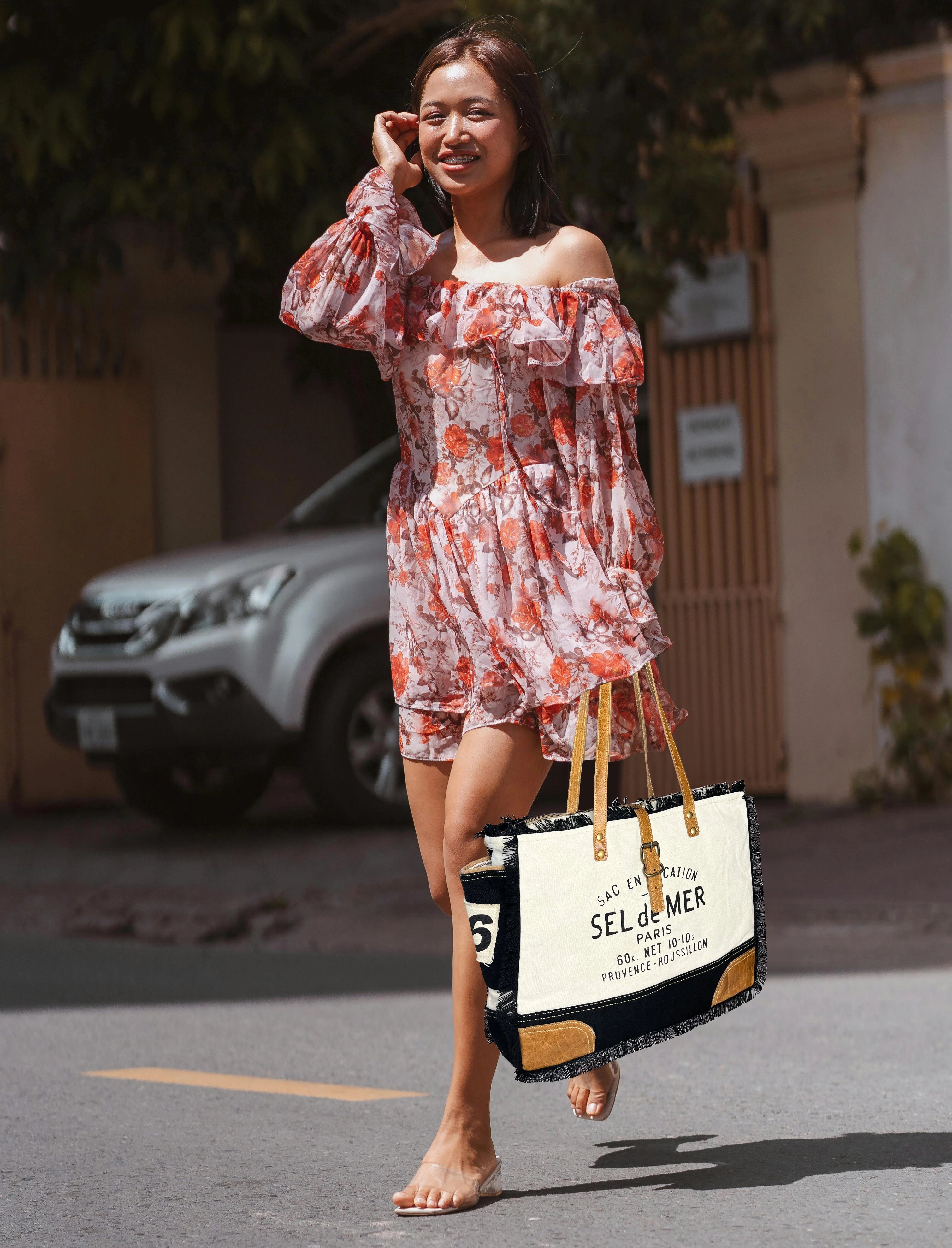 Stylish Leather Canvas Tote Bag for Women - Sel de Mer French Inspired Shoulder Bag in Black | Perfect for Work, Travel & Beach Day Essentials