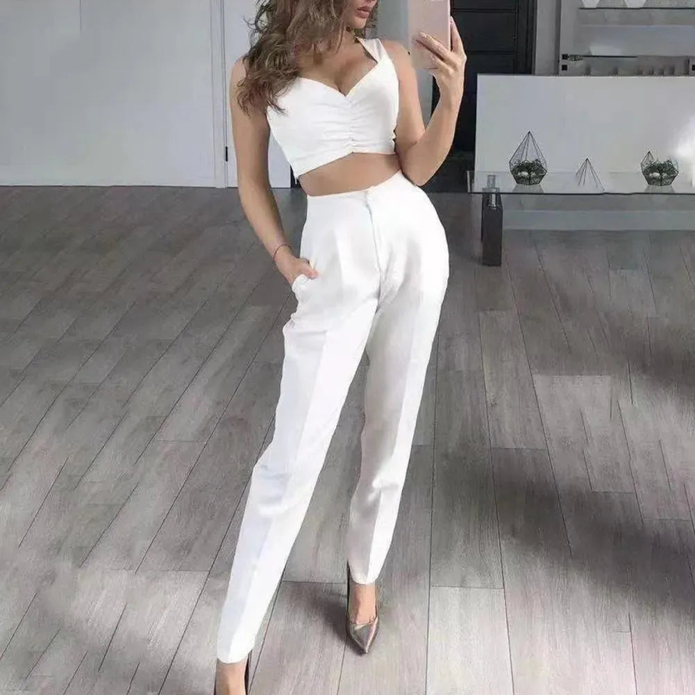 Stylish Women's 3-Piece Pantsuit Set - Professional Blazer, Top & Trousers Outfit for Office, Business Meetings & Formal Events