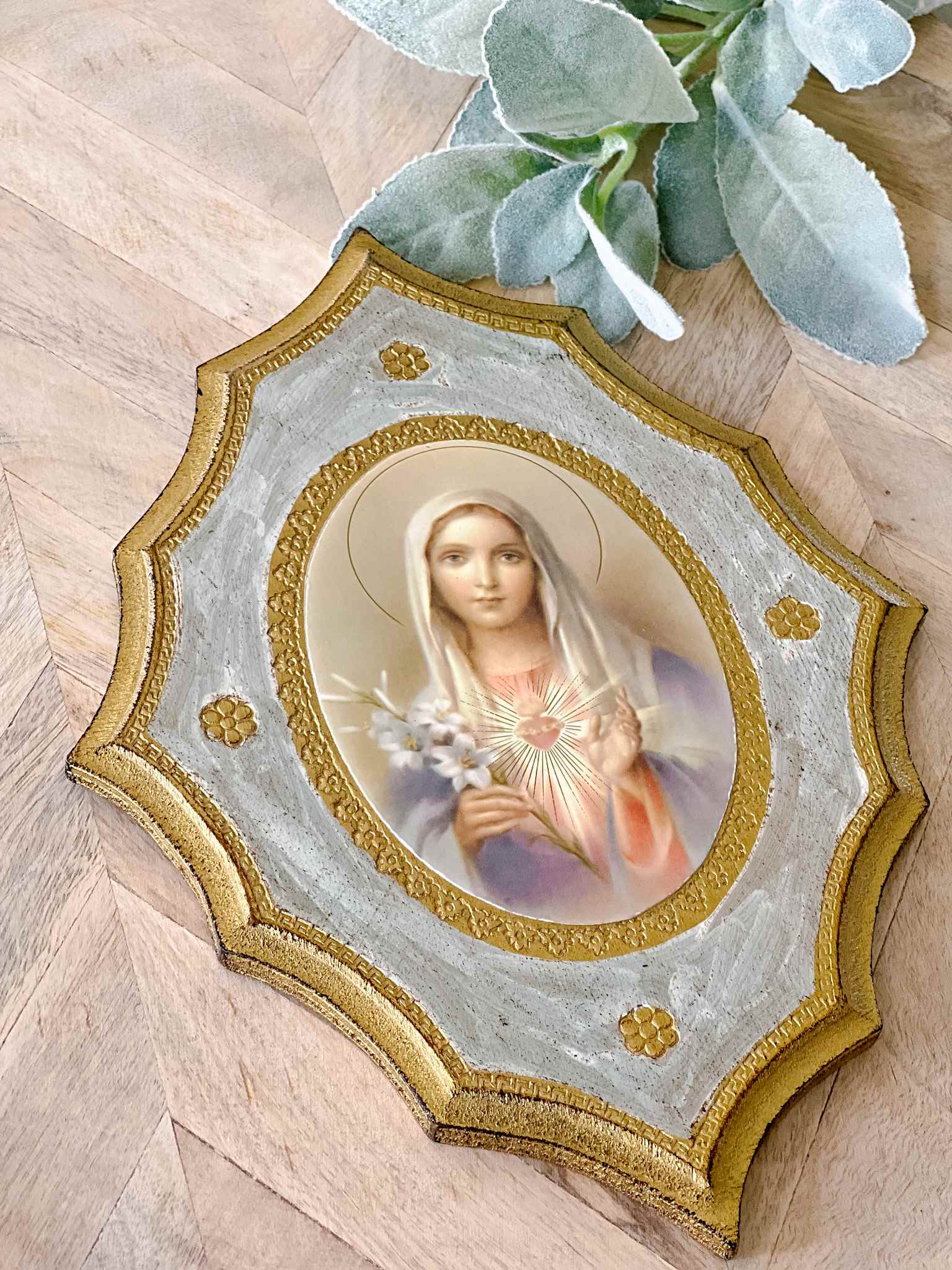 Beautiful Florentine Plaque of Immaculate Heart of Mary - Religious Home Decor for Catholic Devotion & Prayer Spaces