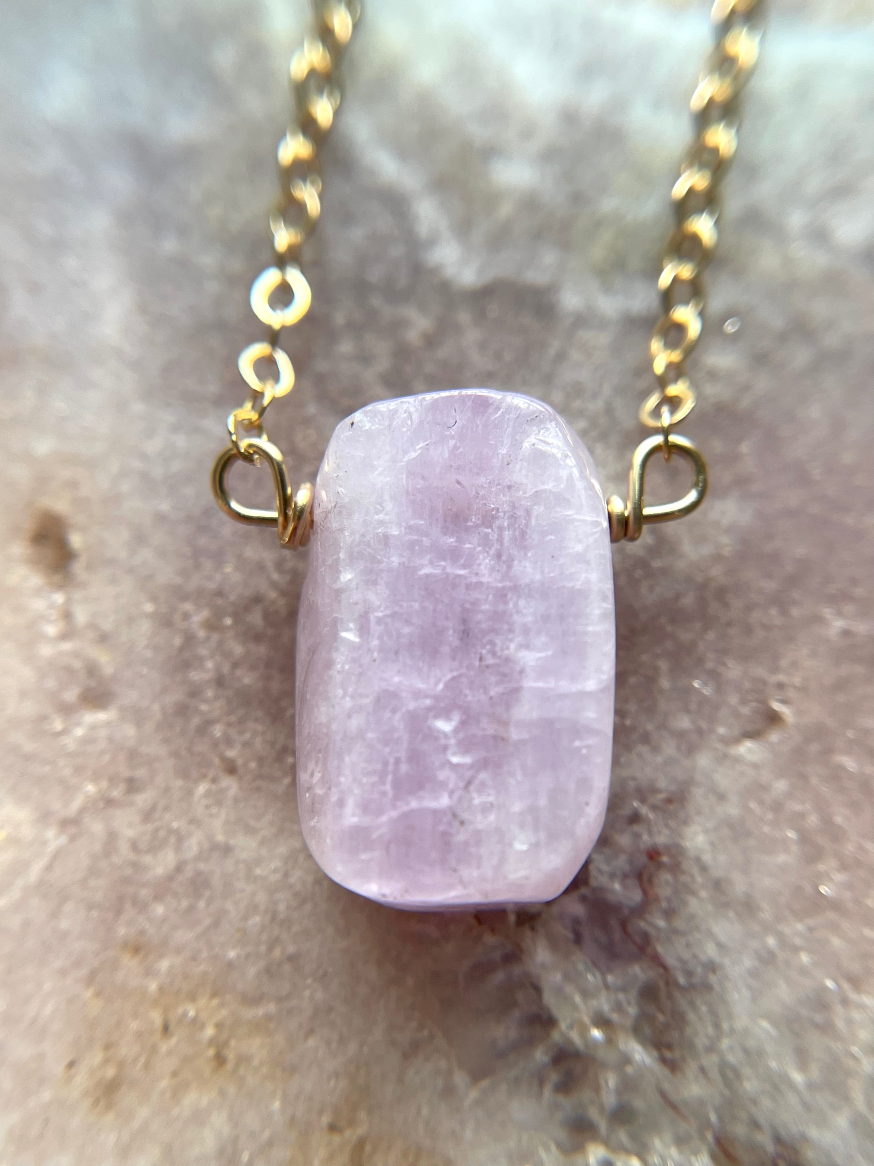 Natural Kunzite Crystal Necklace for Women - Healing Stone Jewelry with Sterling Silver Chain - Perfect for Meditation, Energy Healing & Spiritual Gifts