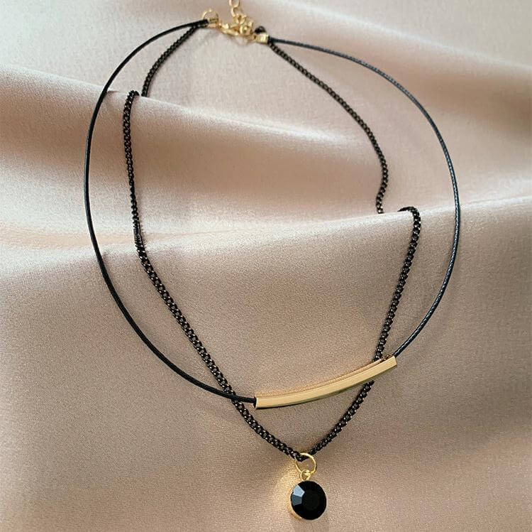 Trendy Black Leather Choker Necklace for Women - Gothic Layering Choker Pendant Necklace | Perfect for Parties, Halloween, Cosplay & Everyday Fashion Accessories
