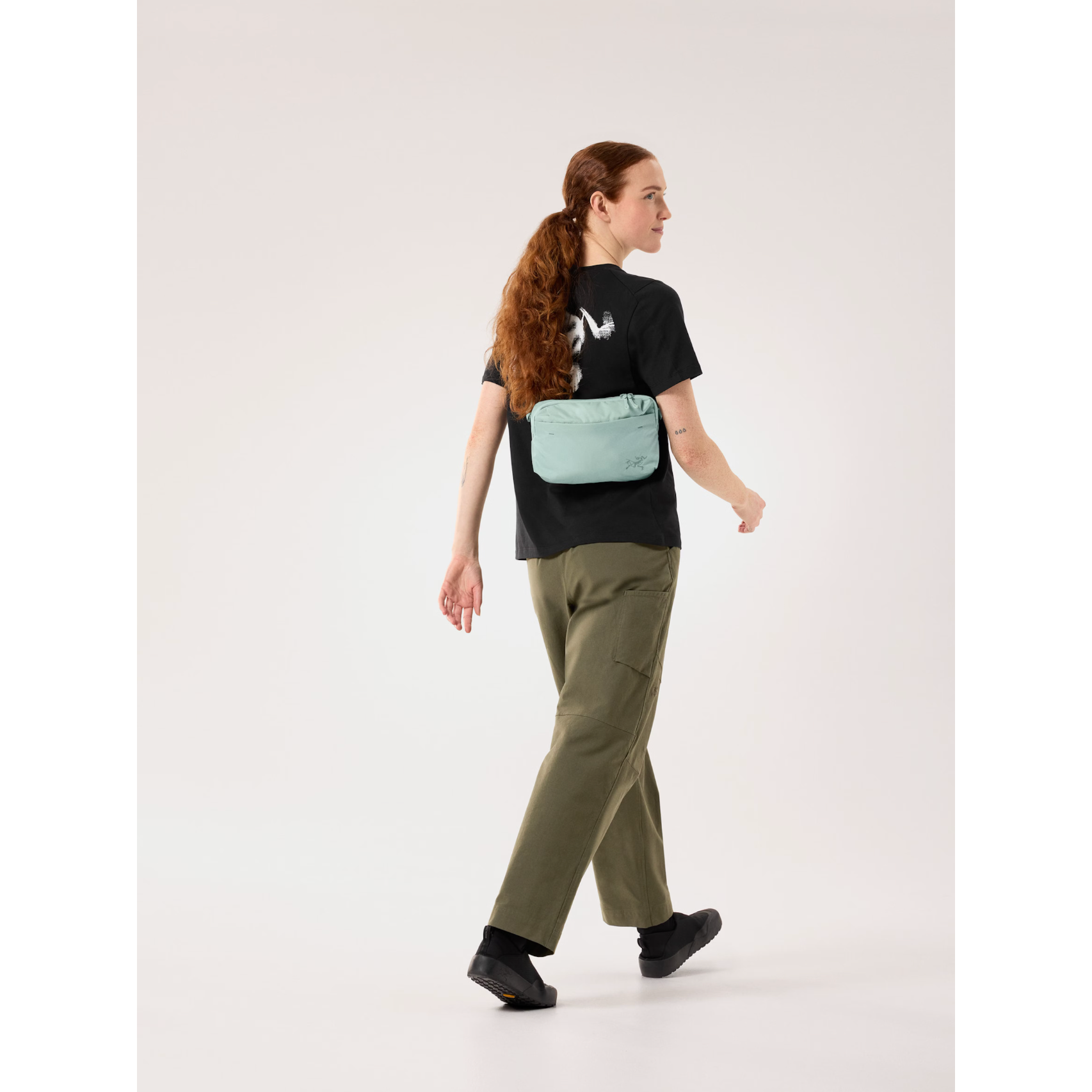 Arc'teryx Heliad Crossbody Bag - Lightweight & Waterproof Travel Shoulder Bag for Hiking, Commuting & Everyday Use