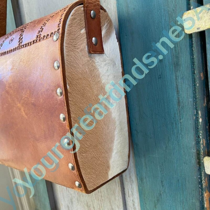 Vintage Costa Rica Leather and Wood Turn Lock Handbag - Stylish Crossbody Purse for Women, Boho Chic Travel Bag for Everyday Use & Weekend Getaways