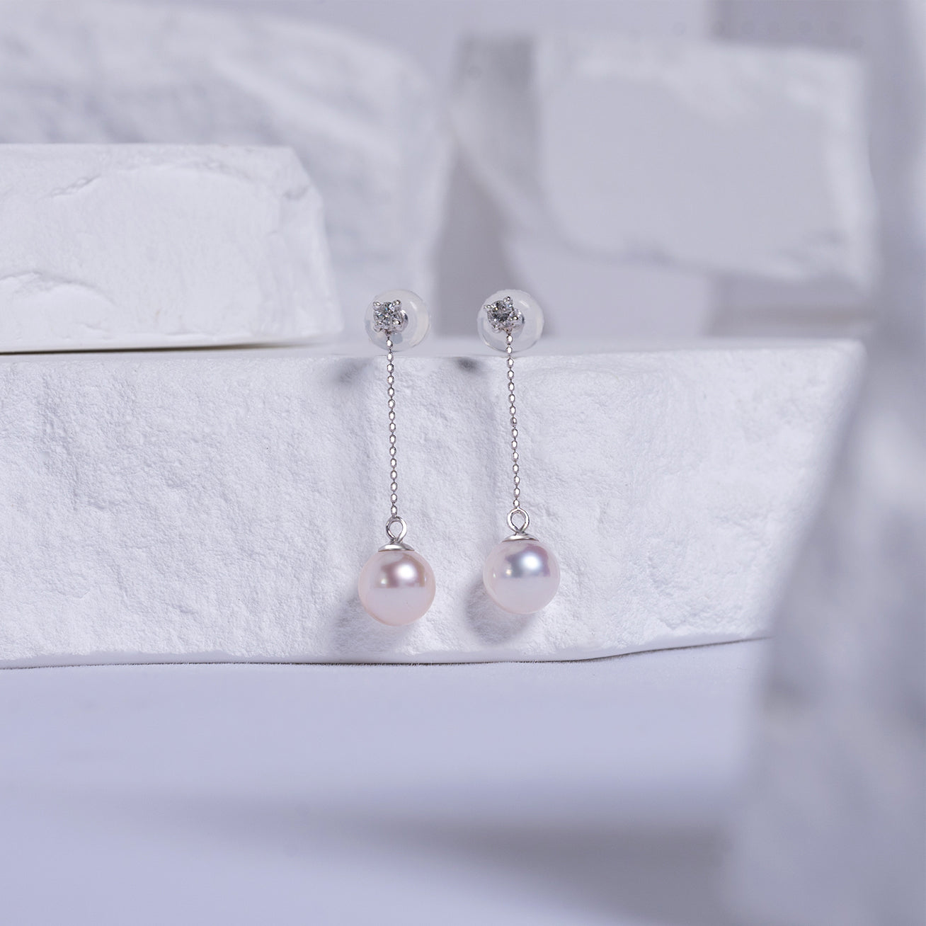 18K Gold Akoya Hanadama Pearl Stud Earrings - AAA Quality Japanese Cultured Pearls for Women, Gift for Anniversary, Wedding, Birthday, Valentine's Day