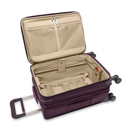 Briggs & Riley Baseline Essential Carry On Spinner Luggage - Lightweight Expandable Suitcase for Business Travel & Weekend Getaways | TSA Lock & Durable Polycarbonate Shell