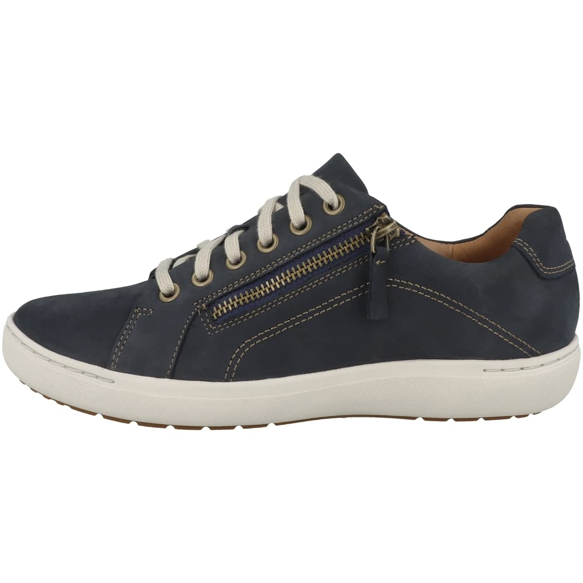 Clarks Women's Comfortable Casual Sneakers - Lightweight Walking Shoes for Women - Perfect for Work, Travel & Everyday Wear