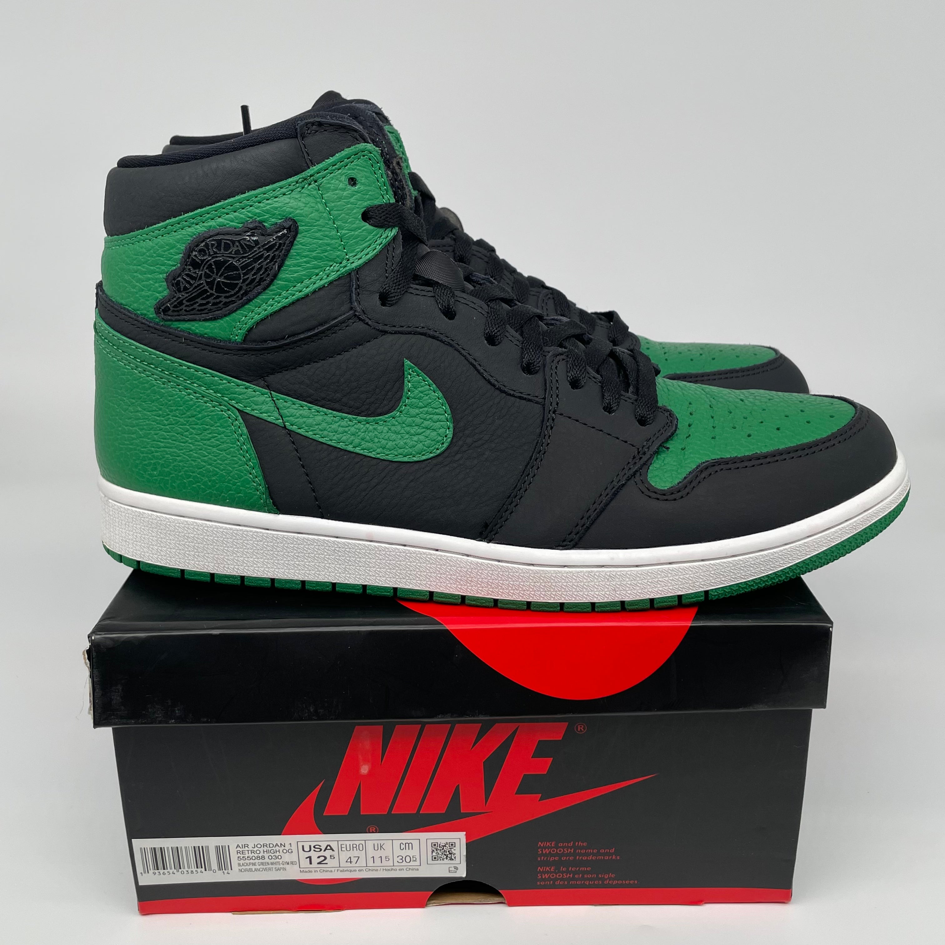 AIR JORDAN 1 PINE GREEN 2.0 Sneakers - Men's Size 12.5 (555088-030) - Retro High OG Basketball Shoes for Streetwear & Casual Outfits