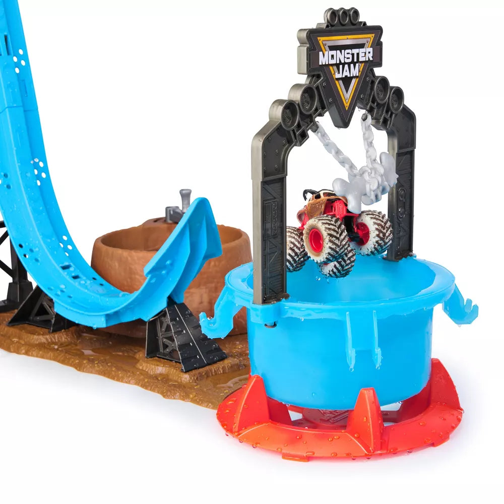 Monster Jam 1:64 Scale Mud Blasters Dunk Tank Playset with Monster Mutt Dalmatian Toy Truck - Diecast Monster Truck Toy for Kids, Collectors & Play Battles - Perfect for Birthday Gifts & Monster Truck Shows