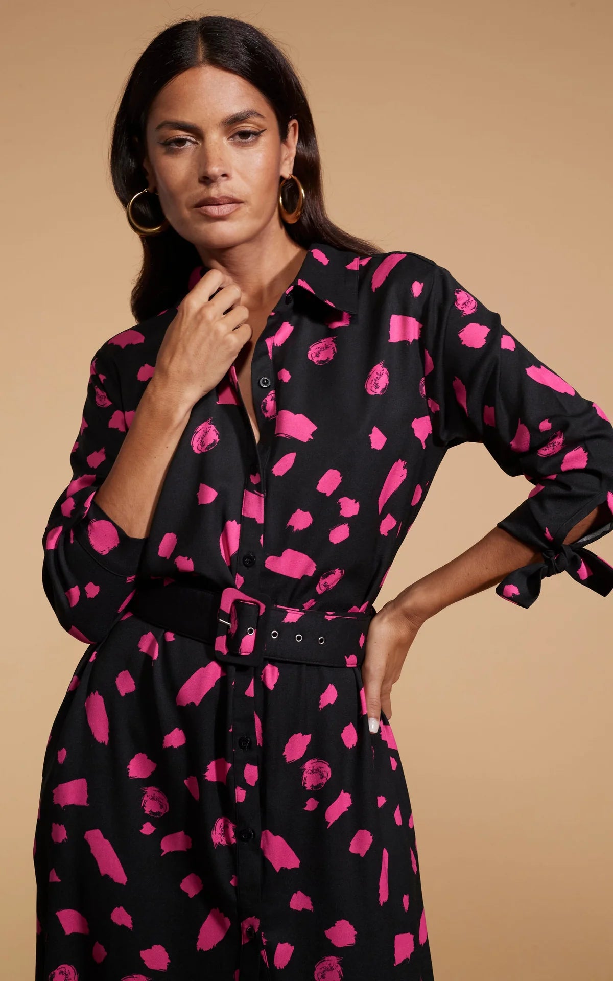 DOVE DRESS - Black Abstract Dot Print Women's Fashion Dress for Casual Wear, Office, and Date Night