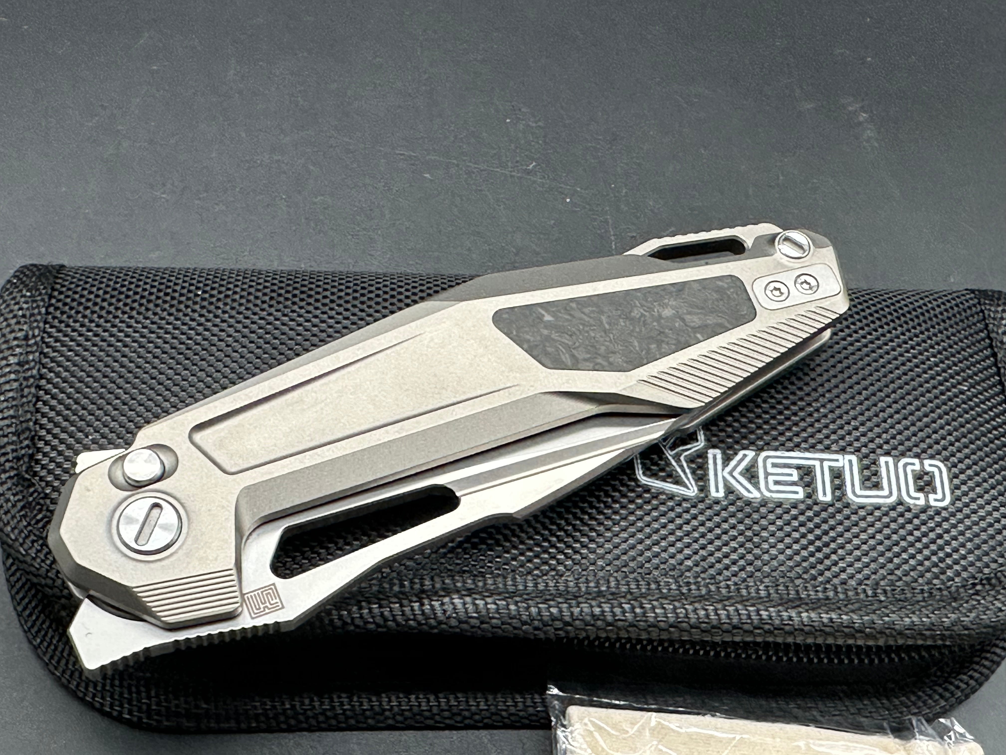 KETUO USA GRIFFIN V1 Liner Lock Folding Knife - Titanium Handle with Forged Carbon Fiber Inlay, M390 Steel Blade | EDC, Outdoor, Camping, Survival Gear