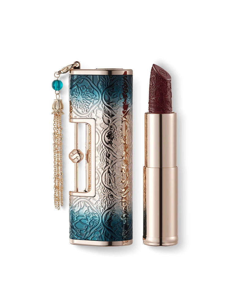 Blooming Rouge Love Lock Engraved Lipstick - Long Lasting Matte Finish, Vegan & Cruelty Free - Perfect for Valentine's Day Gifts, Date Nights & Special Occasions