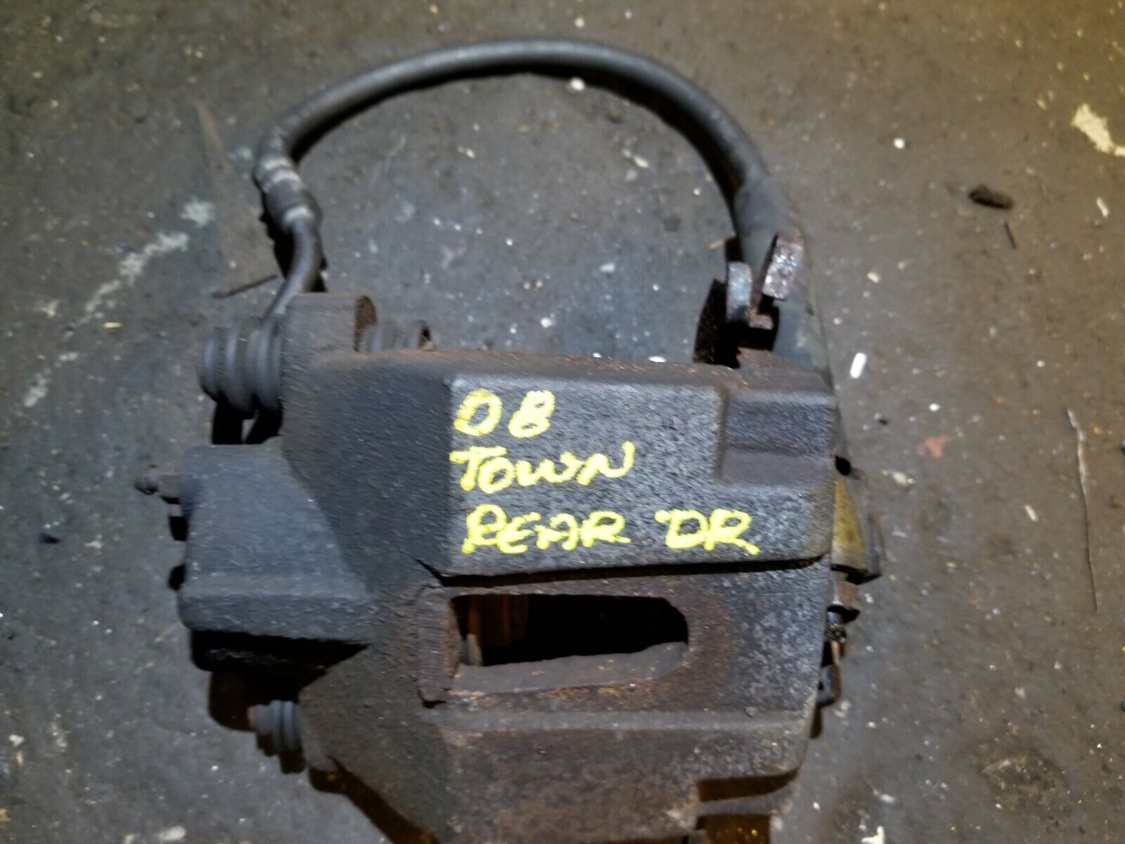 2006-2011 Lincoln Town Car Rear Left Driver Side Brake Caliper OEM Replacement Part 65k - Perfect for Brake System Repair & Maintenance