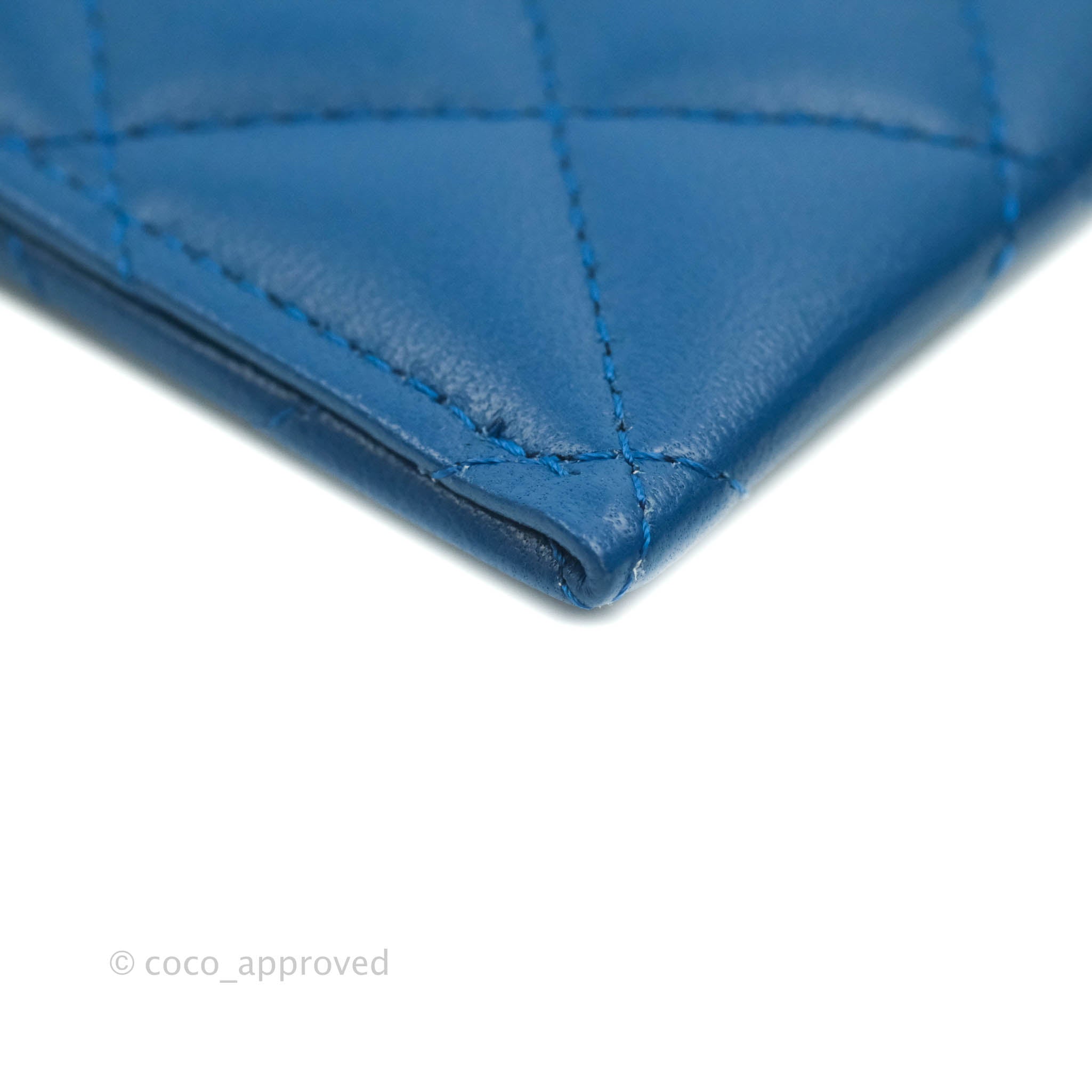 Chanel CC Card Holder in Blue Lambskin Leather with Rainbow Hardware - Luxury Compact Wallet for Everyday Use & Special Occasions