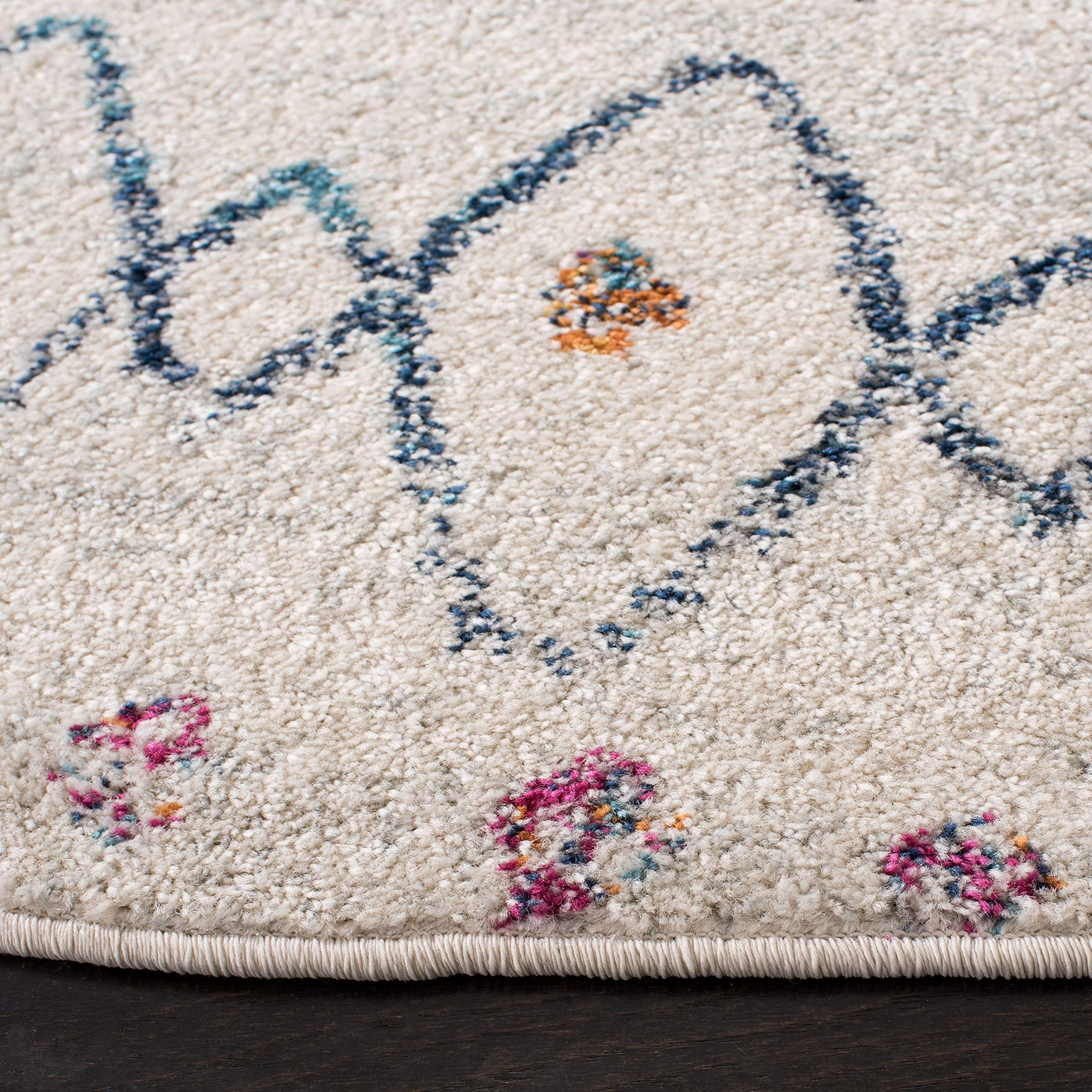 SAFAVIEH Madison Collection 5'3