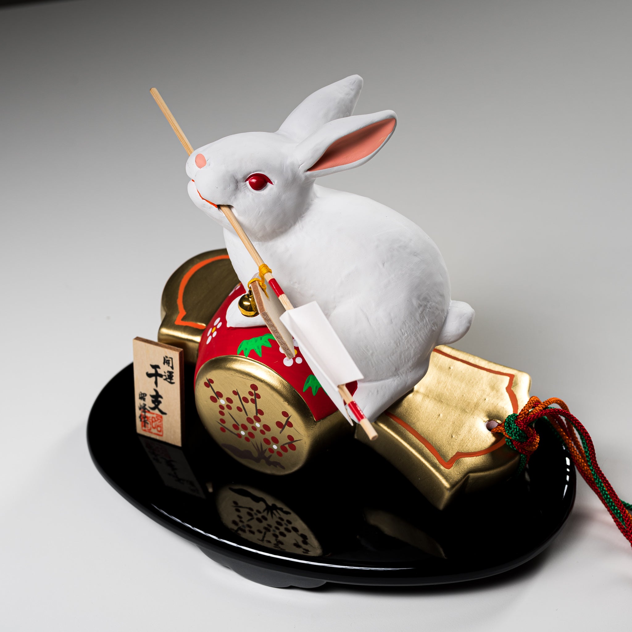 Lucky Rabbit Ornament - Japanese Momo Rabbit Figurine for Good Fortune & Home Decor | Perfect for New Year, Housewarming & Office Desk Decoration