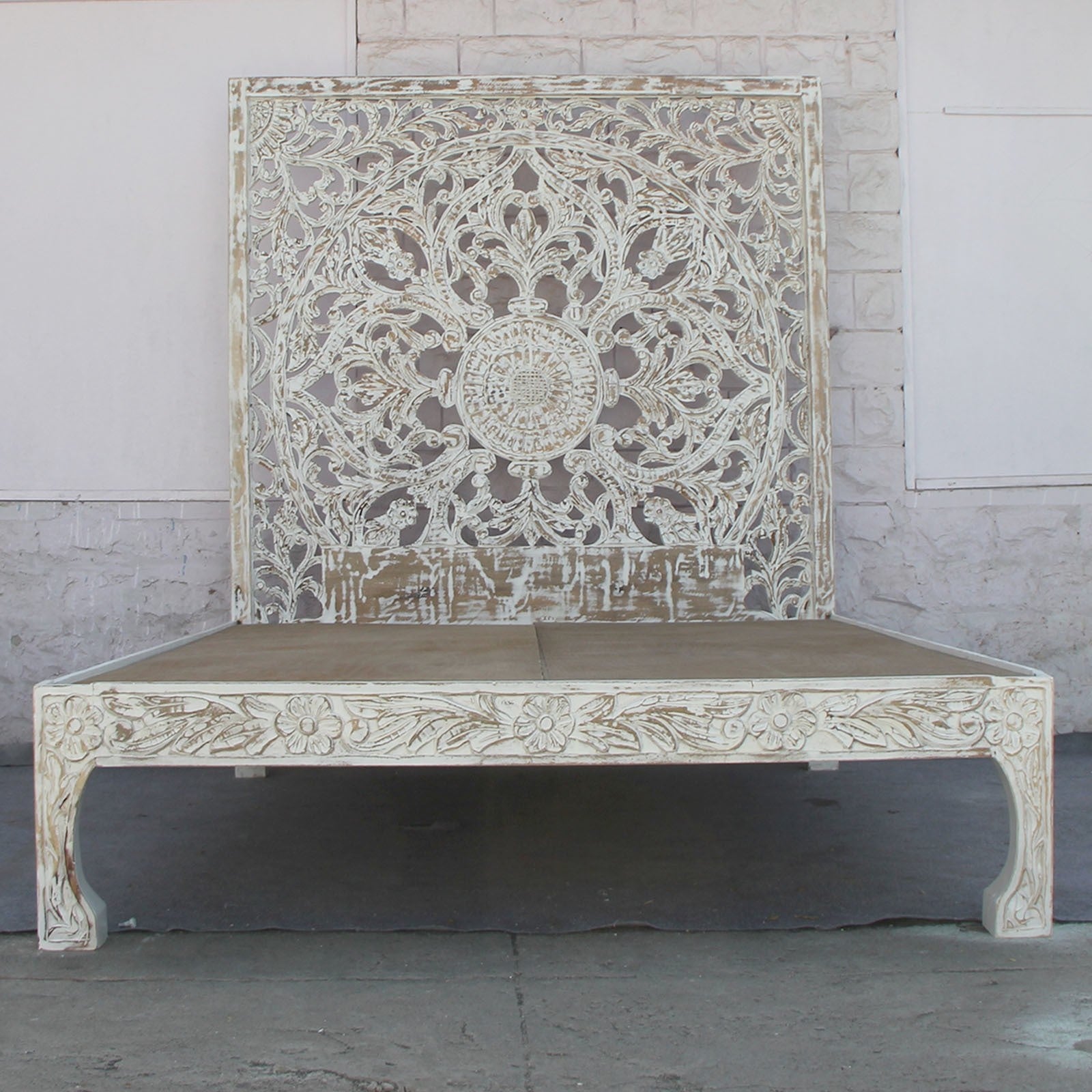 Rustic White Dynasty Carved Panel 4 Poster Bed - Queen Size (153x203 cm) | Farmhouse Bedroom Furniture for Master Suite & Guest Room Decor
