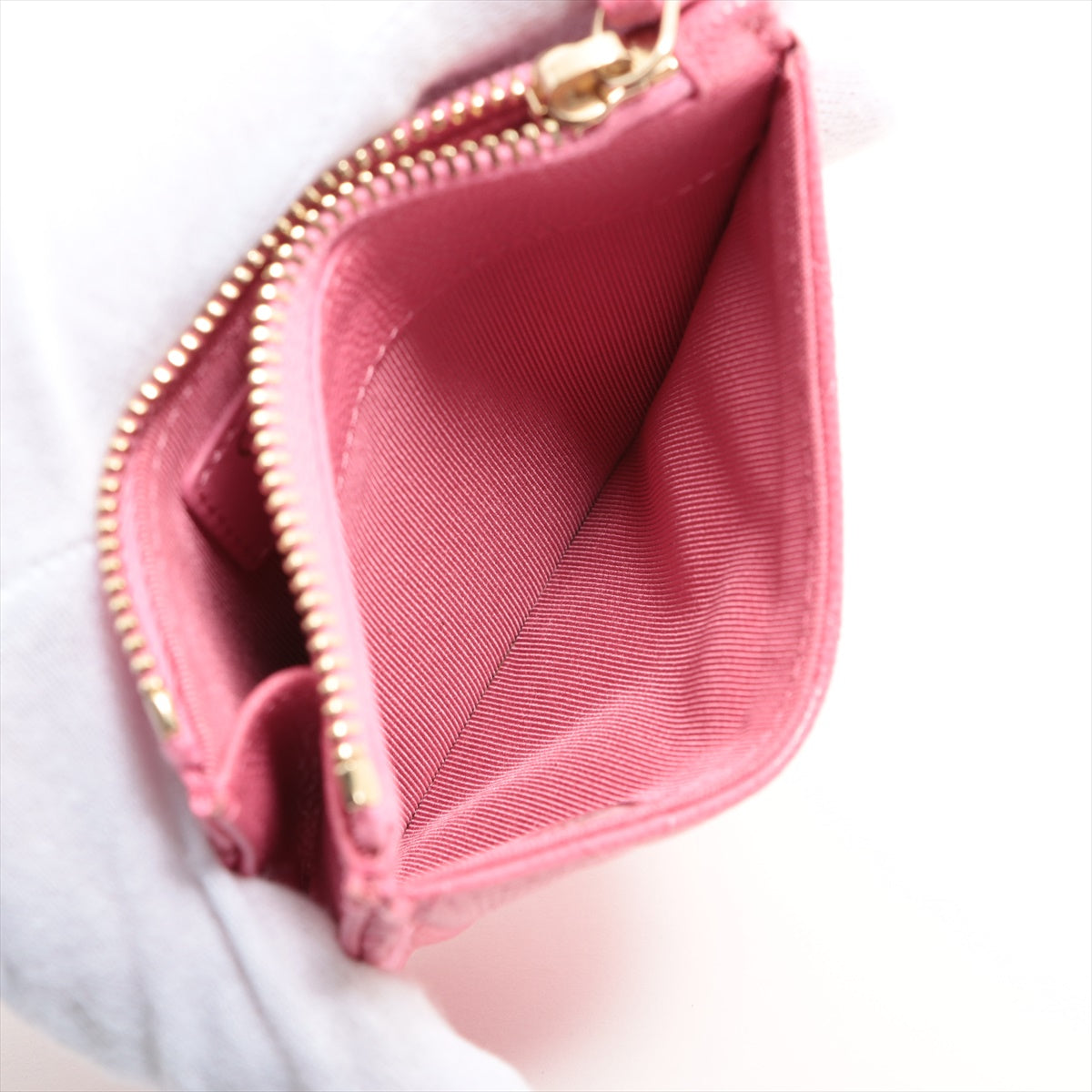 Chanel Pink Caviar Leather Card Holder Wallet - Luxury Compact Credit Card Case for Women, Perfect for Everyday Use & Travel Accessories