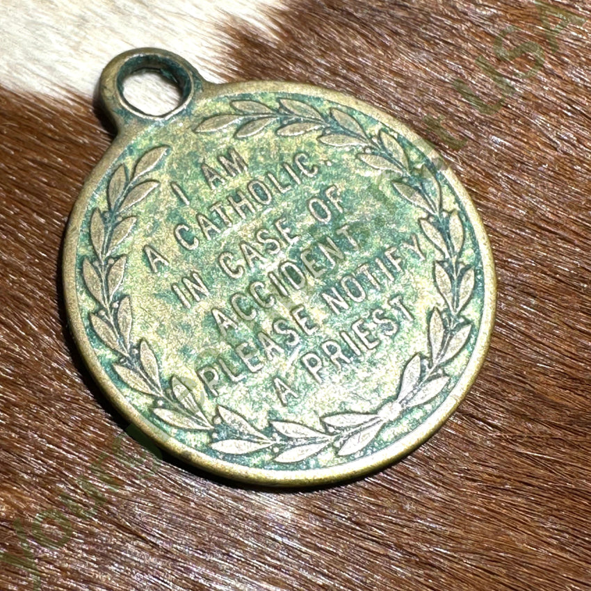 Vintage St. Christopher Pendant Necklace - Antique Copper Religious Medal Charm for Men & Women - Perfect for Travel Protection, Gifts & Everyday Wear