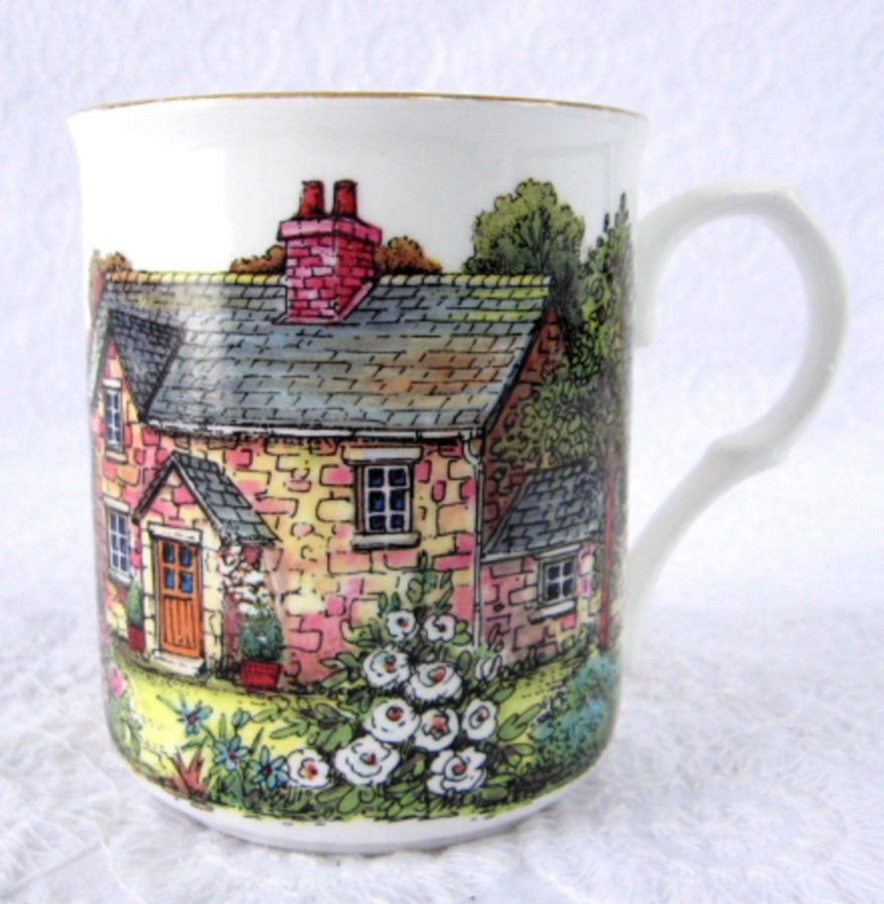 Premium English Bone China Tea & Coffee Mug - Elegant Crown Trent Design from English Village - Perfect for Afternoon Tea, Coffee Breaks & Gifting
