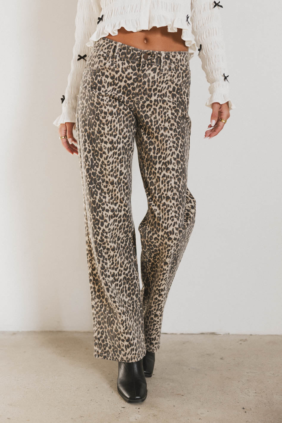 Marshall Straight Leg Jeans - Women's High Waisted Leopard Print Denim Pants for Casual Wear & Street Style Fashion