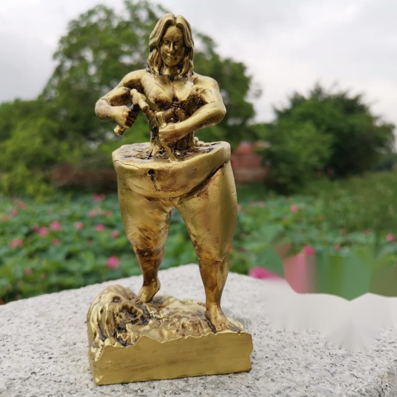 AERICKON Bodybuilding Resin Statue - Fitness Sculpture for Weight Loss Motivation, Gym & Home Decor, Perfect Gift for Fitness Enthusiasts | Ideal for Workout Spaces, Office & Man Cave Decor