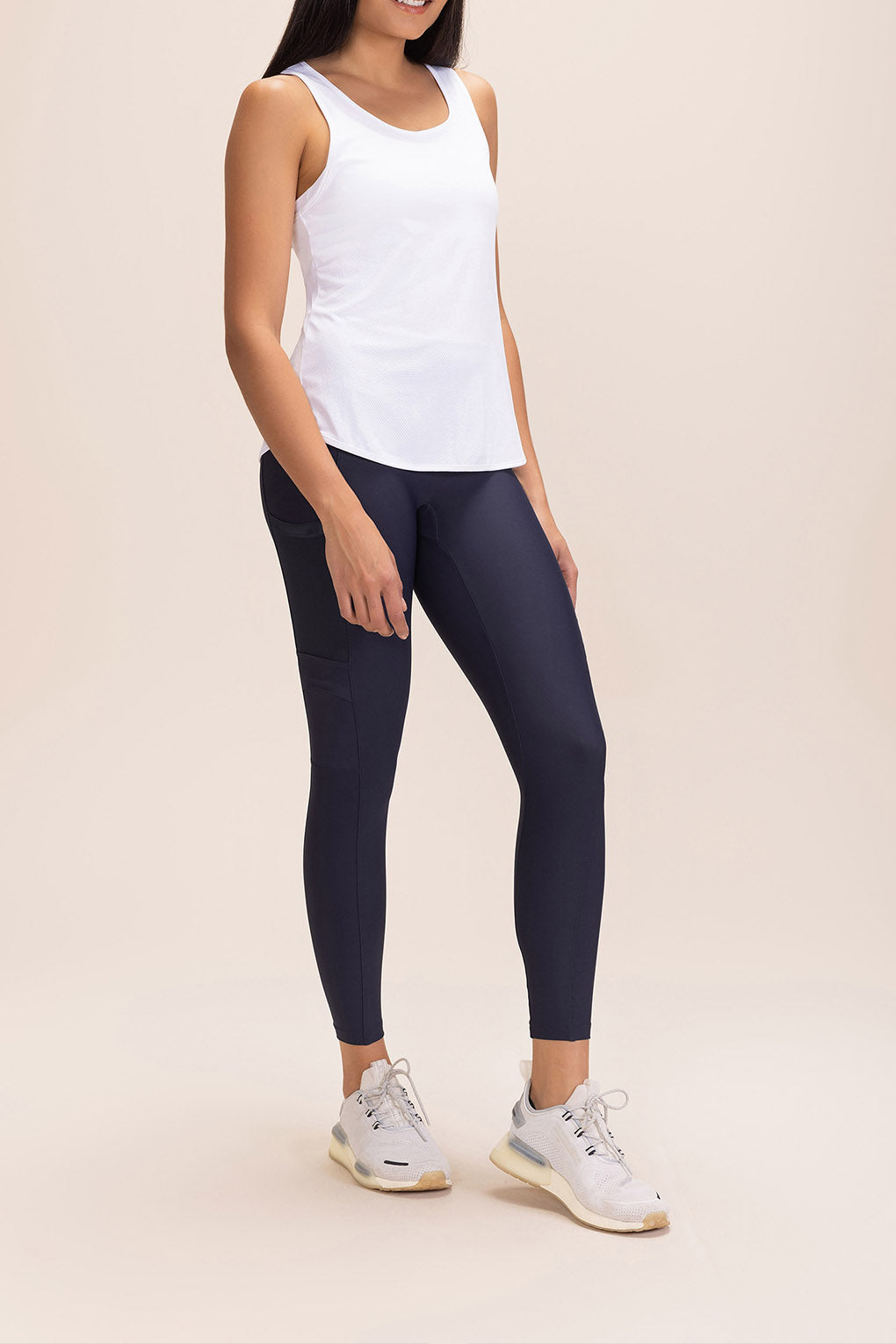 Hydefit® Adaptiv Strong Leggings - High Waist Yoga Pants for Women, Tummy Control Workout Leggings with 4-Way Stretch - Perfect for Gym, Running & Everyday Wear
