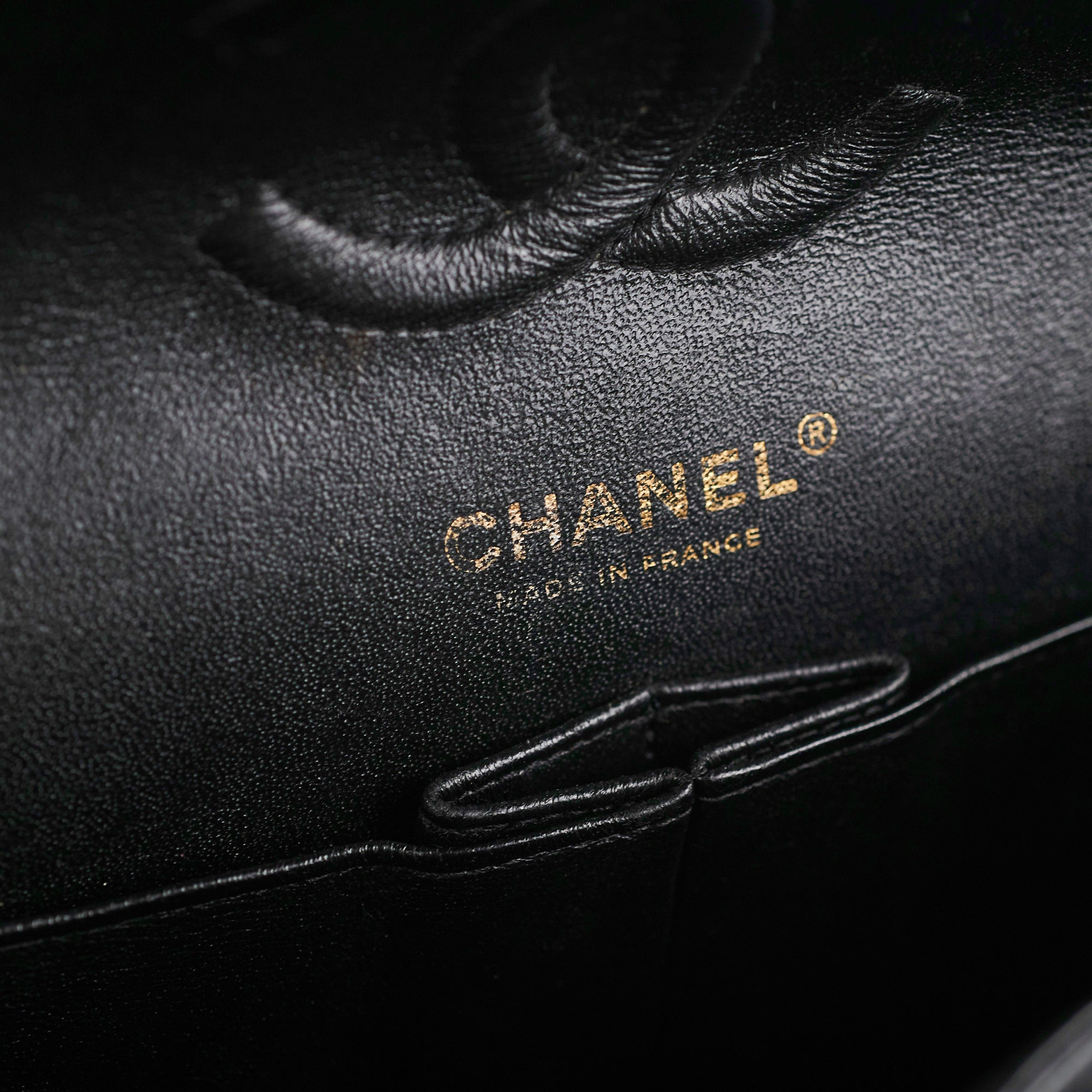 Chanel Chevron Classic Flap Bag Medium/Large Black Leather Handbag for Women - Perfect for Work, Evening Events & Luxury Fashion Accessories