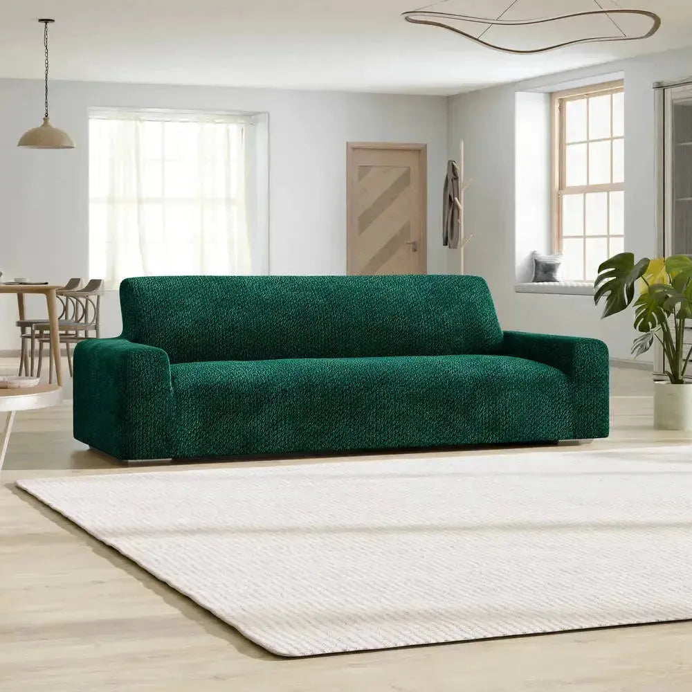 4-Seater Velvet Sofa Slipcover - Soft, Durable & Easy to Clean - Perfect for Living Room, Family Room & Home Theater