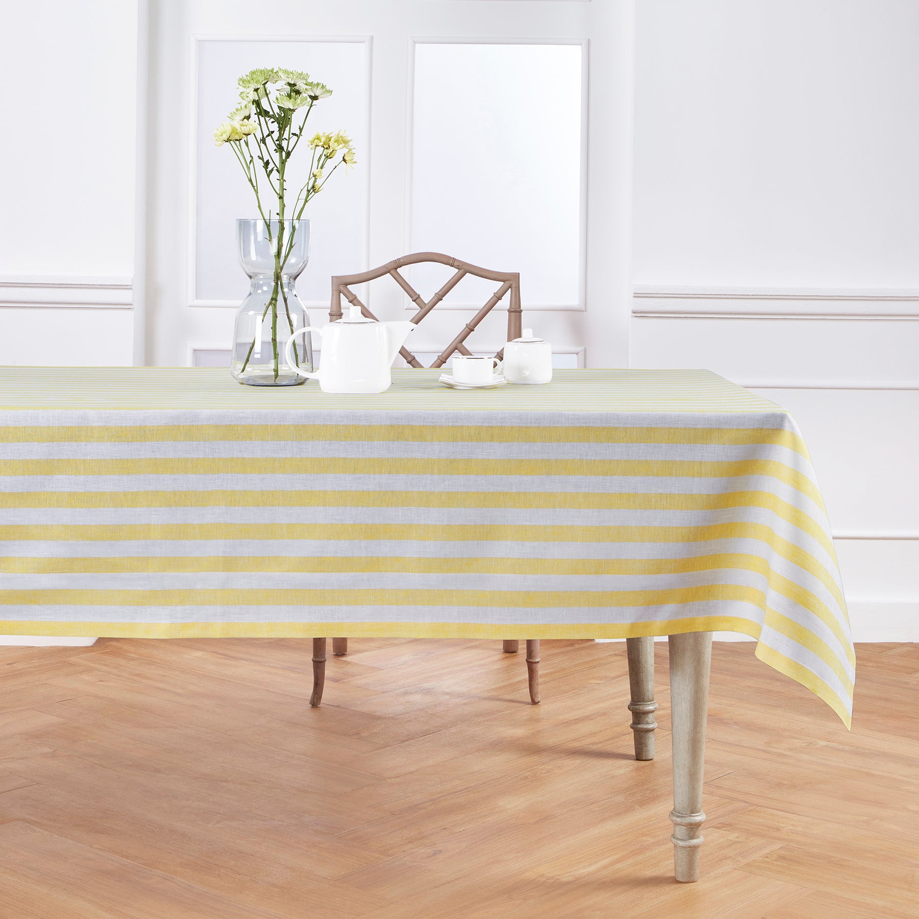 Sorrento Stripe Tablecloth - Premium Cotton Table Cover for Dining Room, Kitchen, Party & Outdoor Use - Waterproof & Washable - Perfect for Weddings, Holidays & Everyday Dining