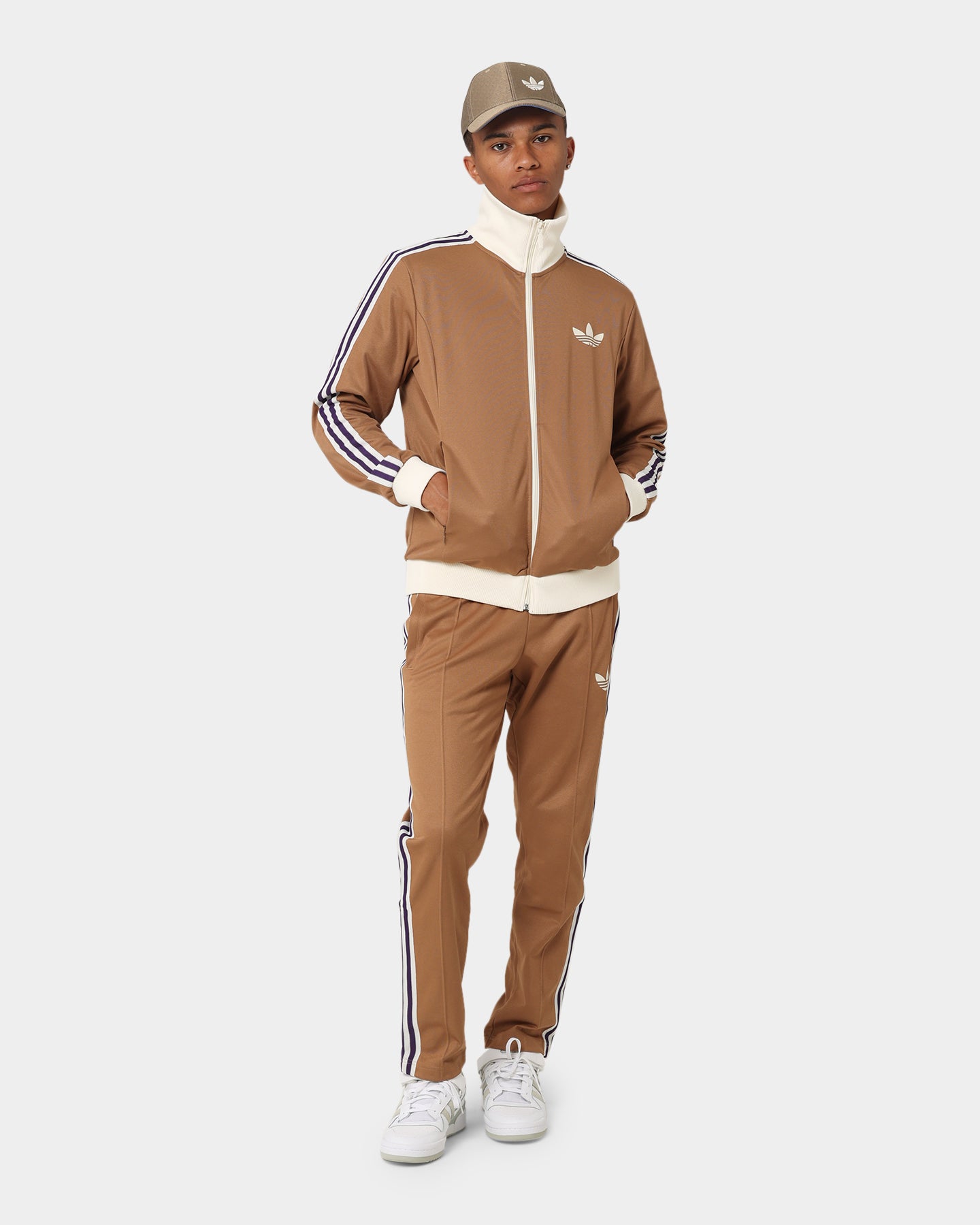 Adidas Adicolor Poly TT Jacket - Brown Desert | Lightweight Windbreaker for Men & Women | Perfect for Running, Hiking & Outdoor Activities