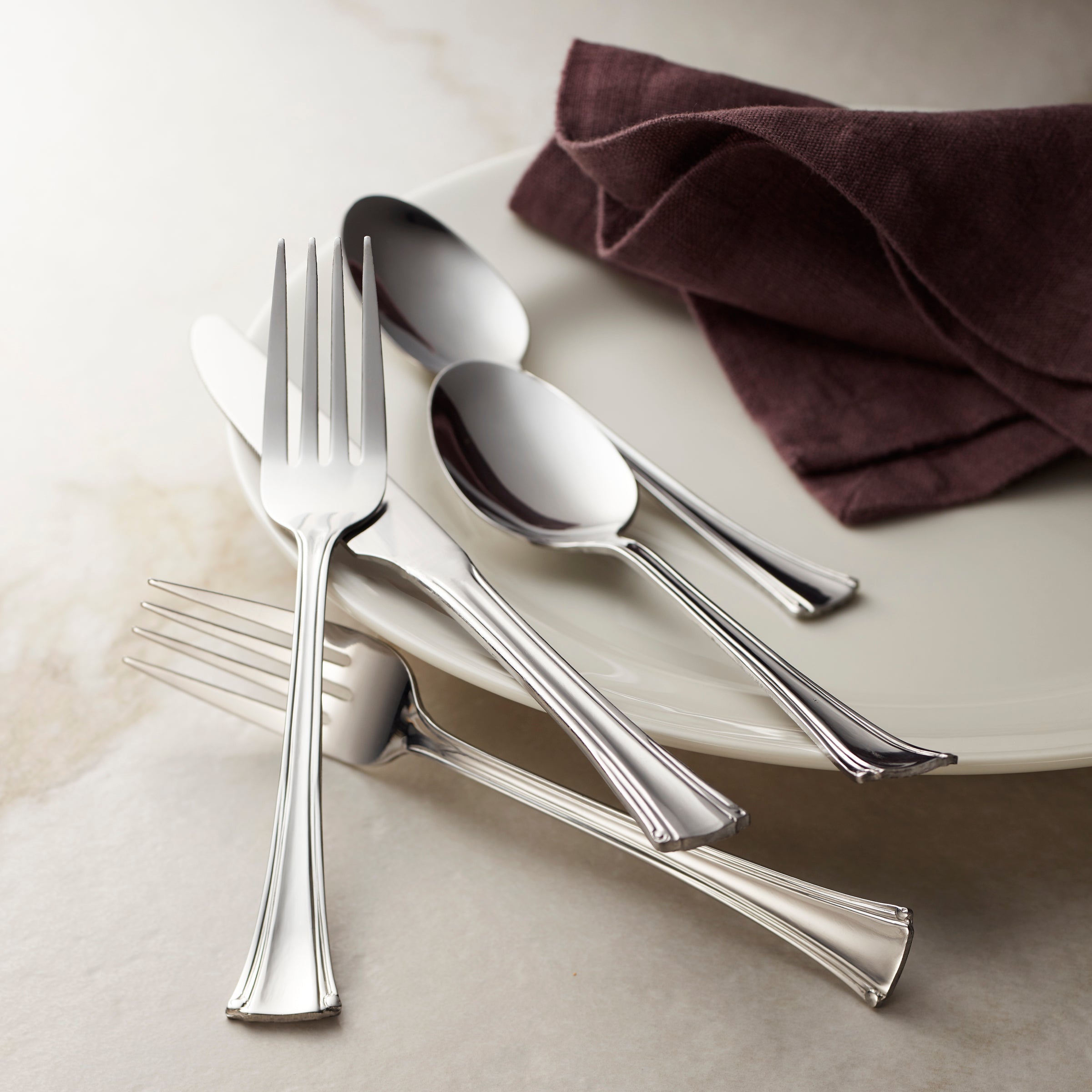 Avalon 20-Piece Stainless Steel Flatware Set - Elegant Silverware for Everyday Dining, Dinner Parties & Wedding Gifts | Durable & Dishwasher Safe Cutlery Set