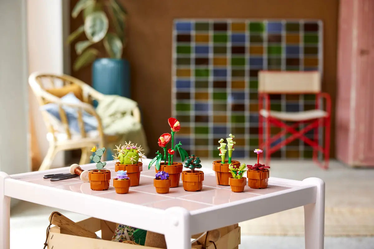 LEGO Botanical Collection Tiny Plants Building Kit - Creative DIY Mini Succulents & Cactus Set for Home & Office Decor, Gift for Plant Lovers