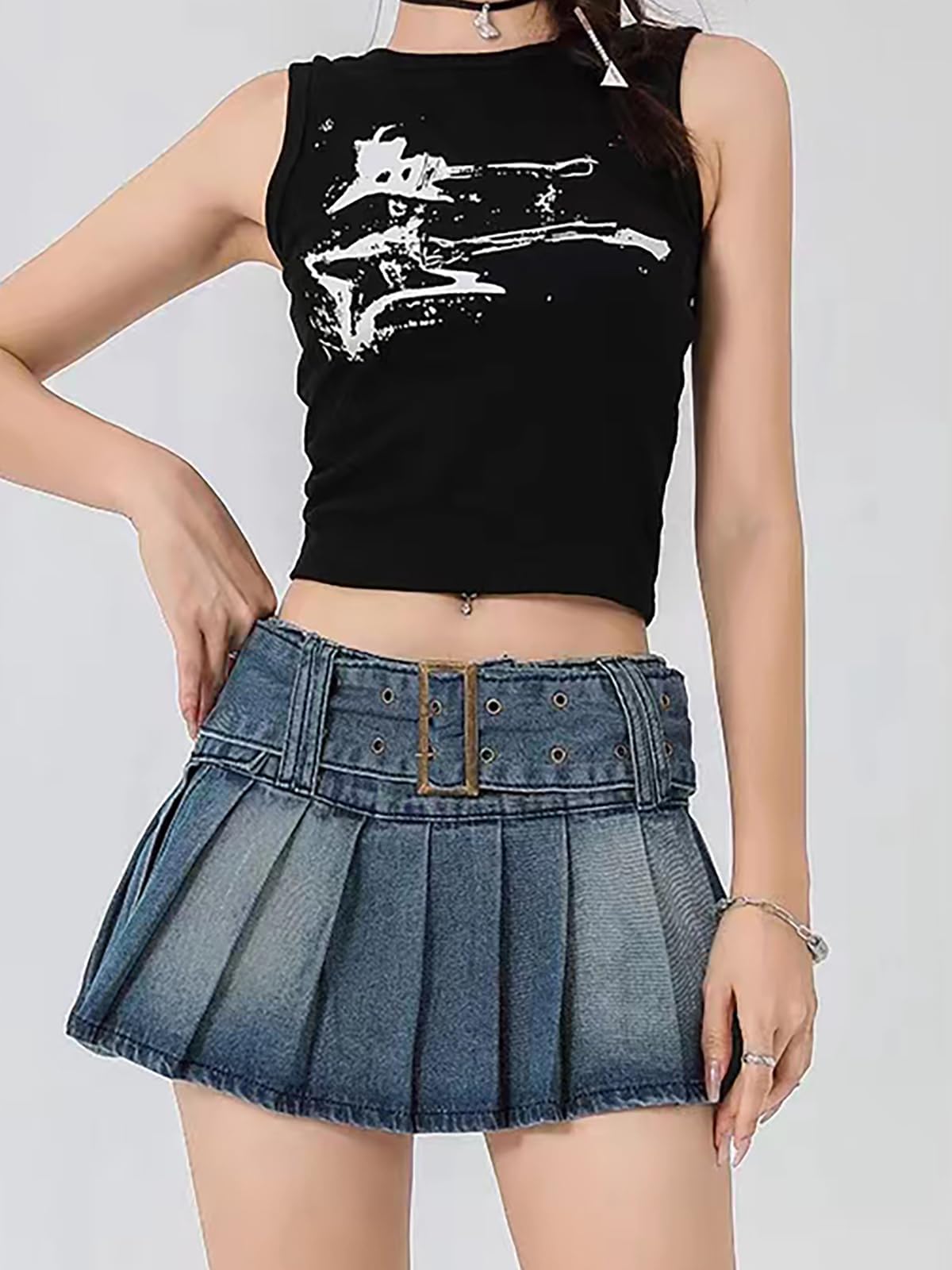 LQI Women's Guitar Print Ribbed Tank Top - Sleeveless Y2K Crop Top for Summer | Casual Wear, Music Festivals, Beach Outfits & Street Style
